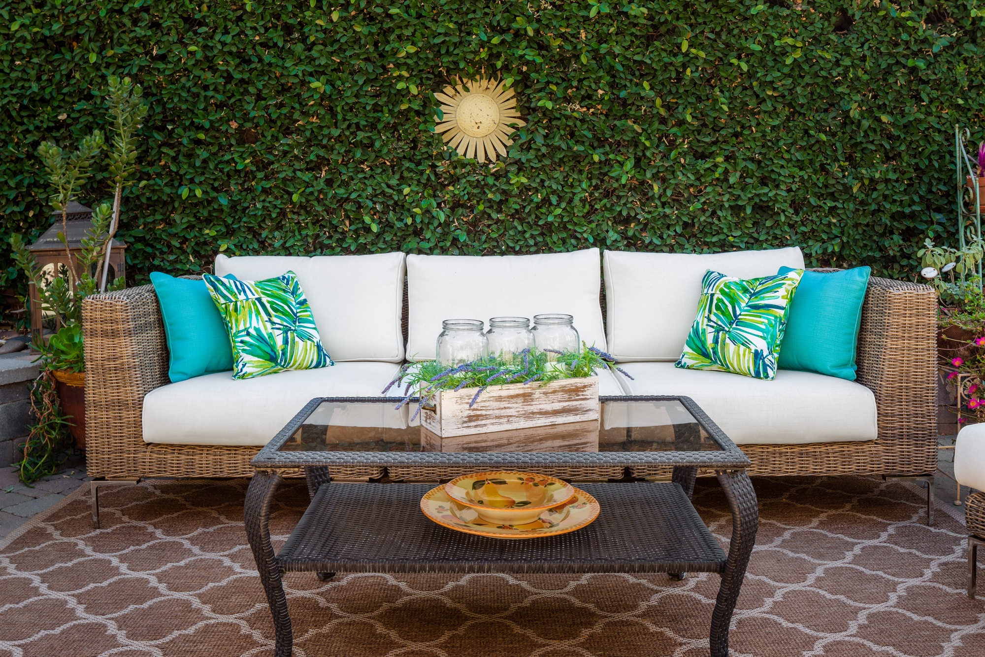 Peaceful Escape in Woodland Hills - Photo 2