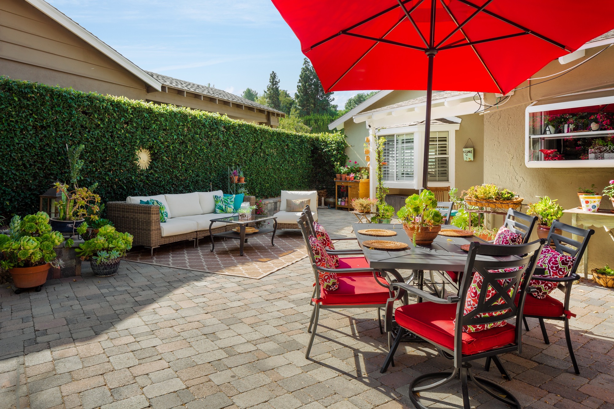 Peaceful Escape in Woodland Hills - Photo 9