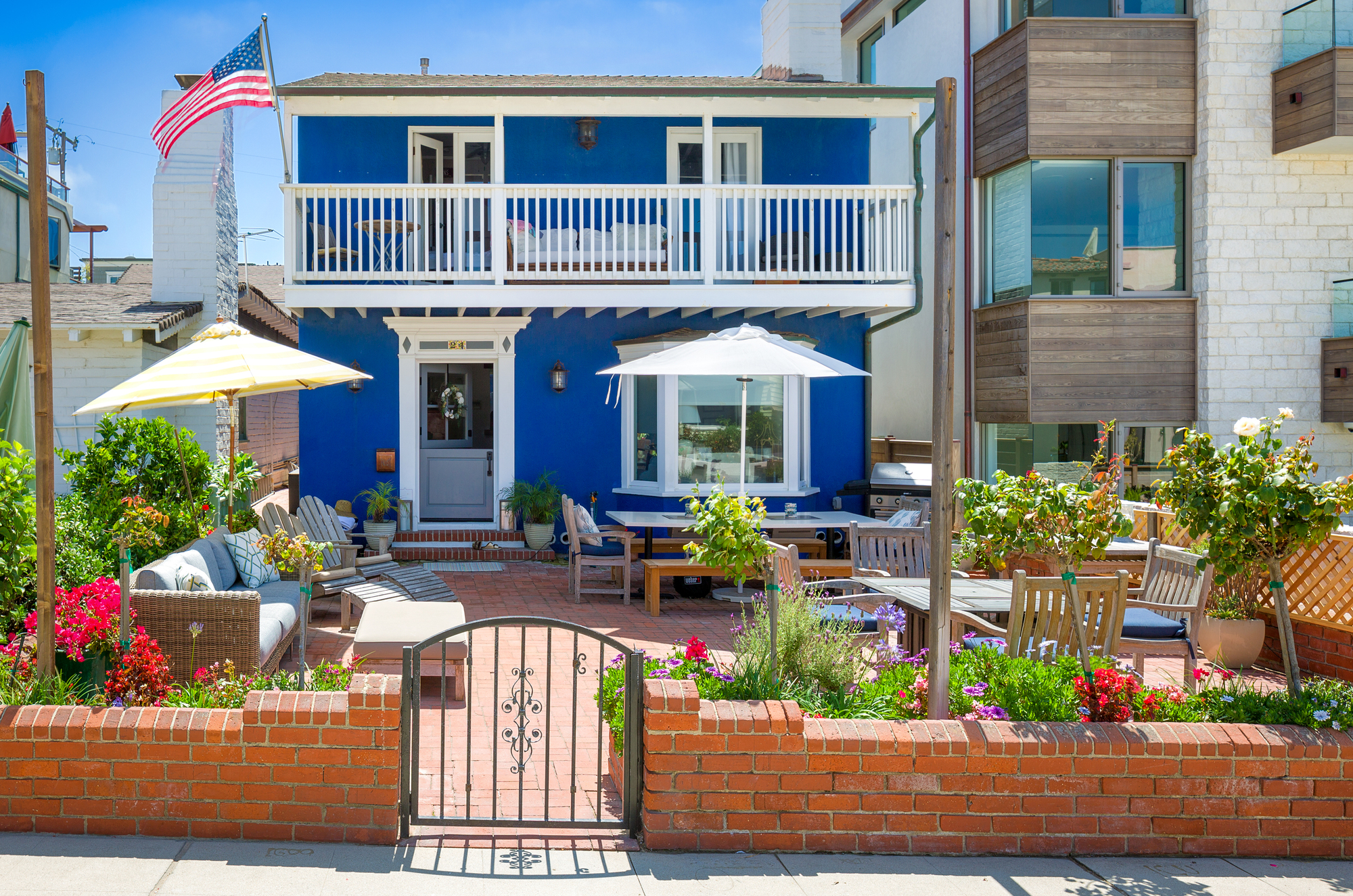 Cozy Hermosa Beach Cottage - Photo 2