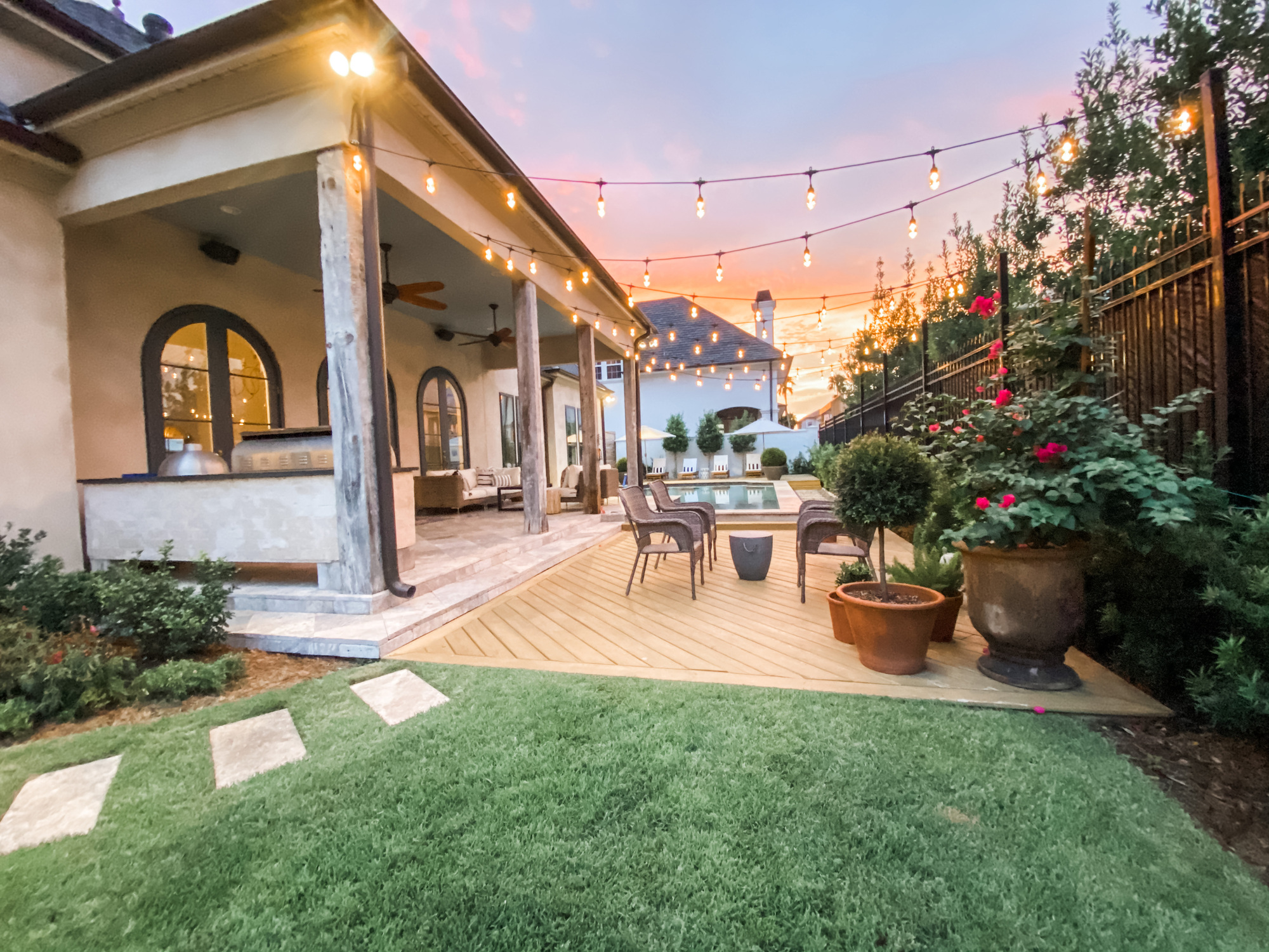 A Spacious Destination Backyard in Kenner, Louisiana - Photo 4