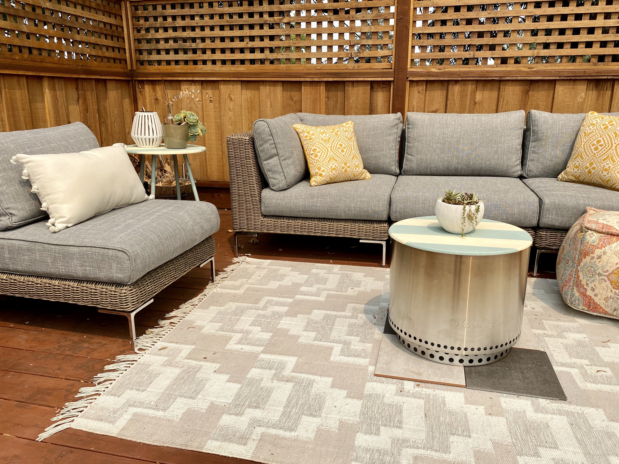 Poolside Neighborhood Hangout in Redwood City, CA - Photo 5