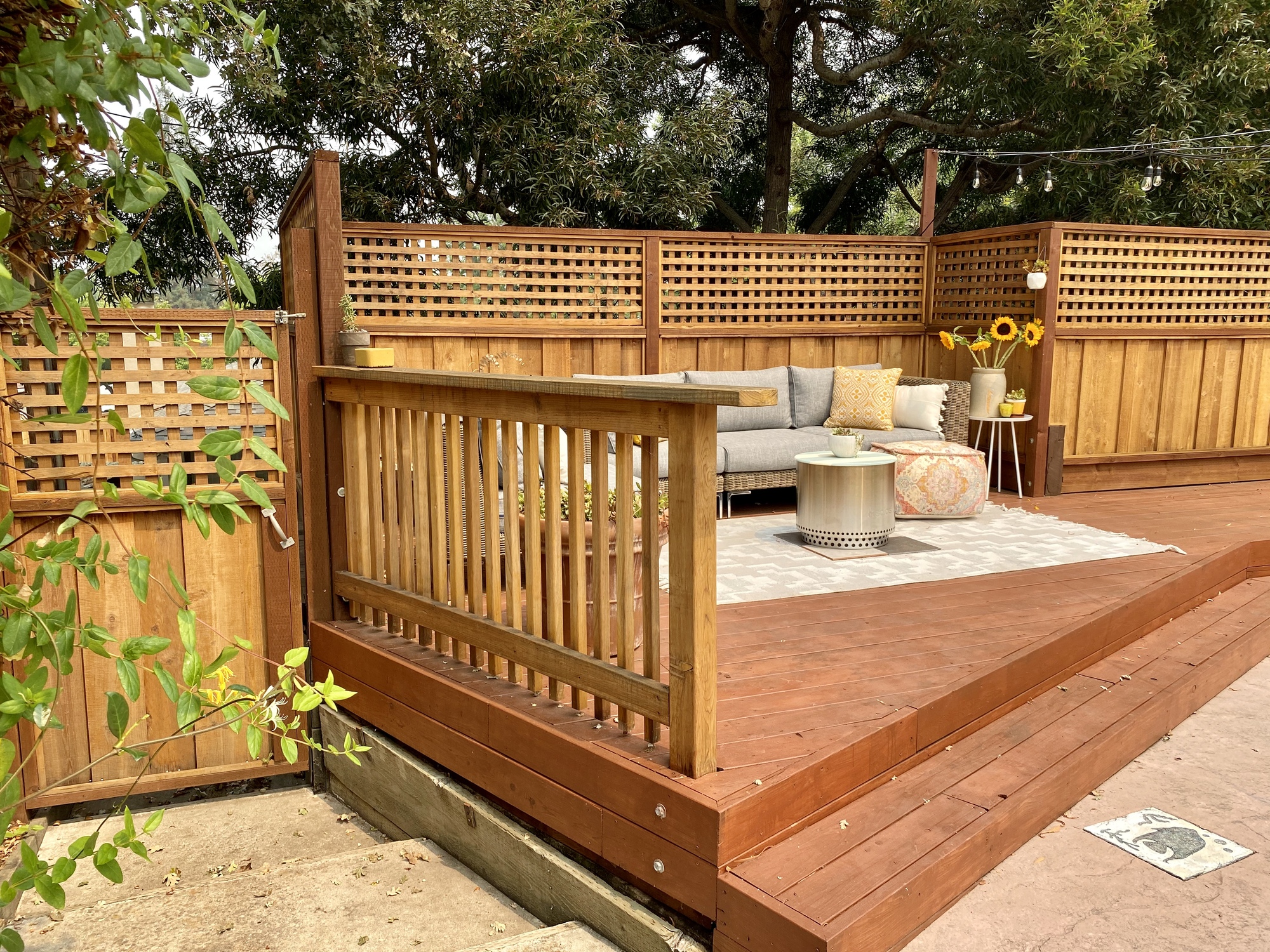 Poolside Neighborhood Hangout in Redwood City, CA - Photo 9