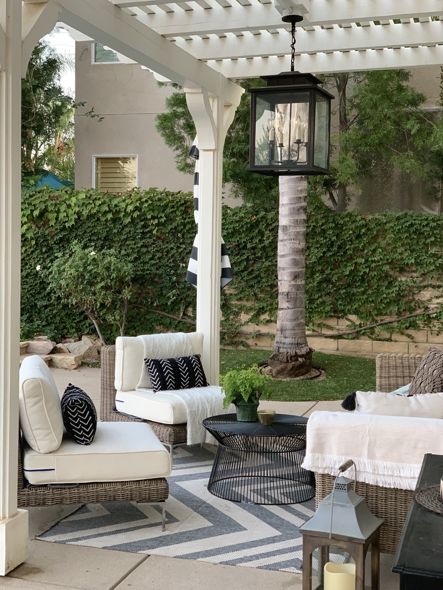 Santa Clarita Family Home - Photo 3