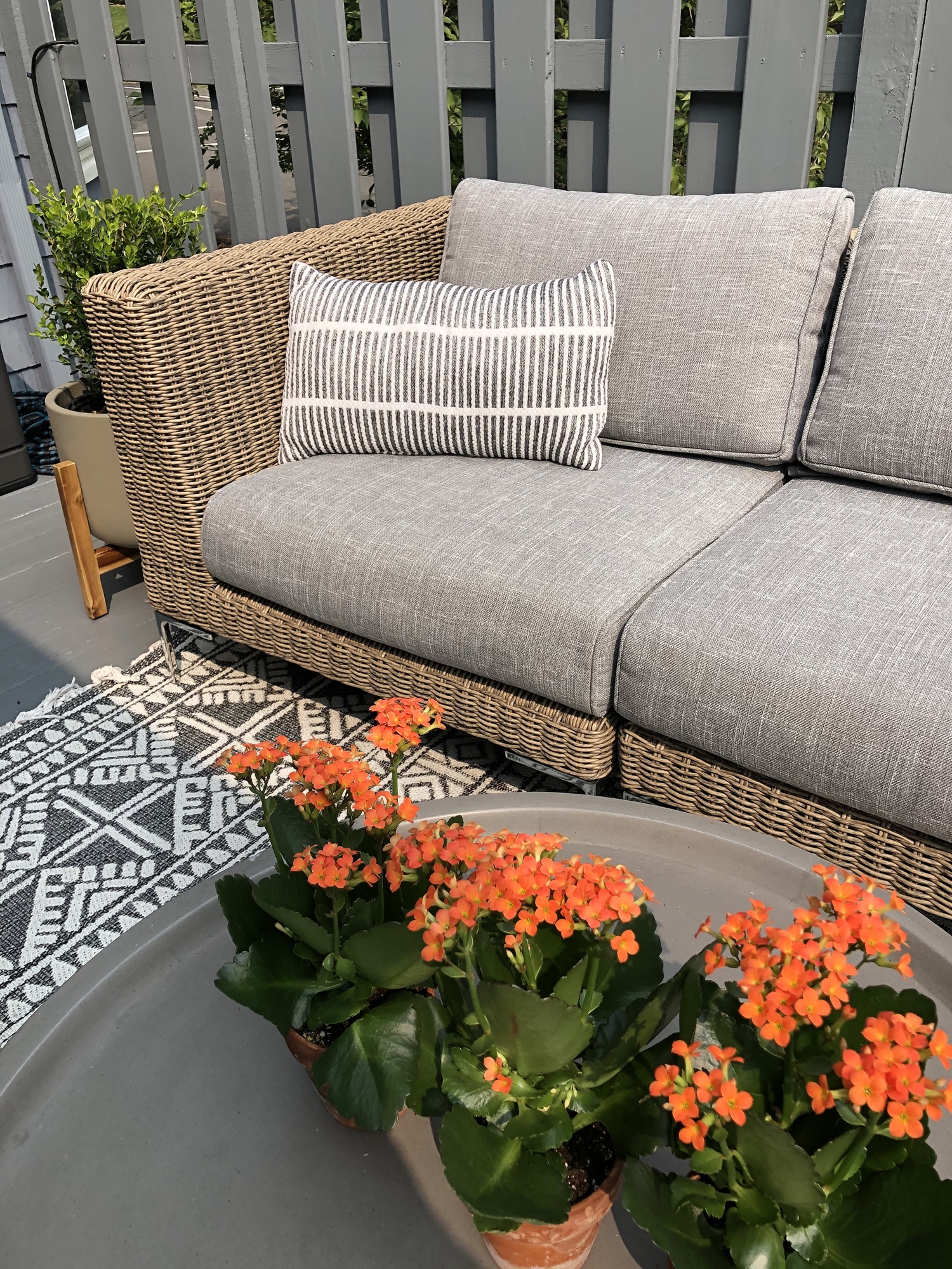 Peaceful Deck Space in Glen Ridge, New Jersey - Photo 2