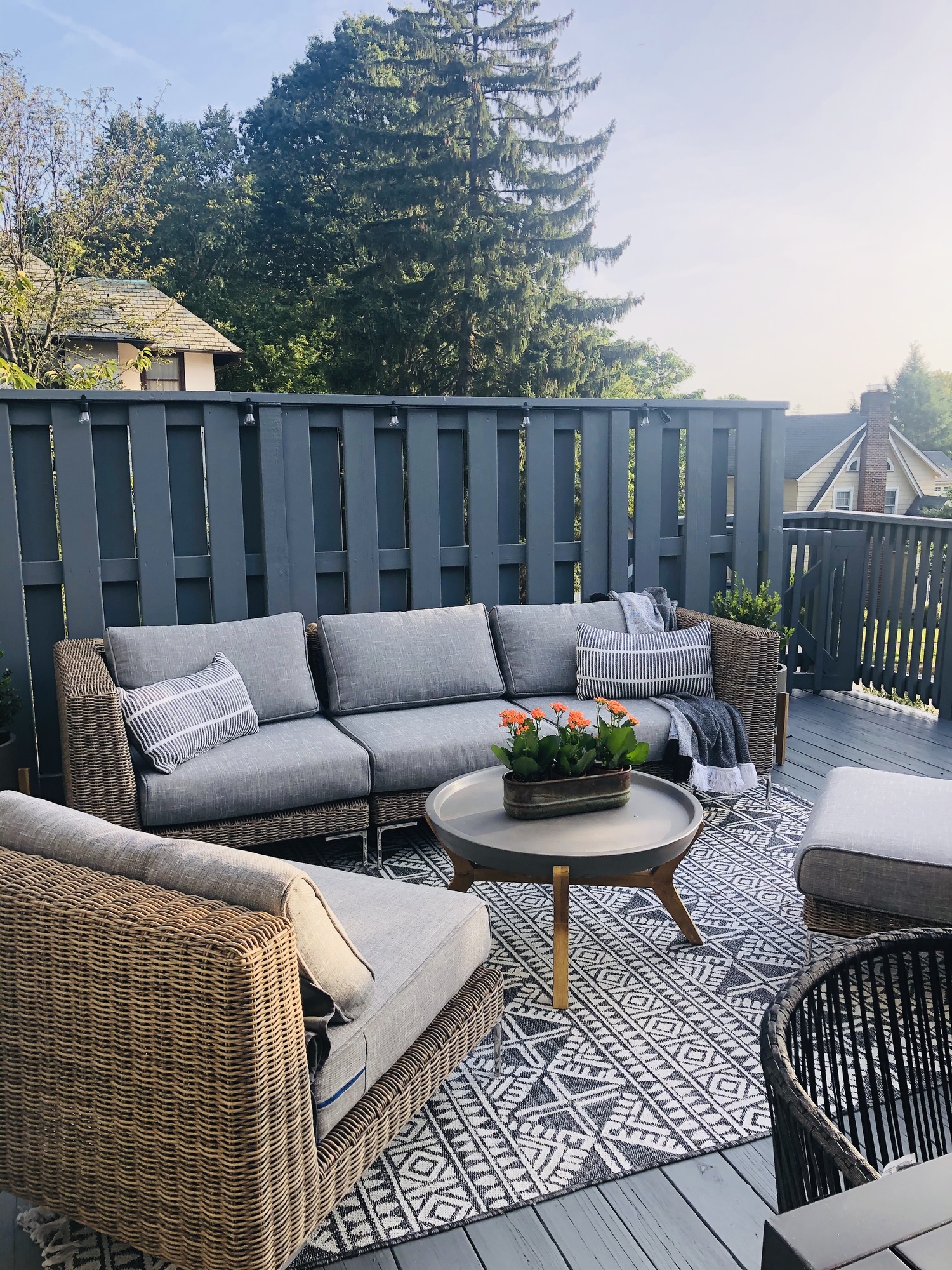 Peaceful Deck Space in Glen Ridge, New Jersey - Photo 5