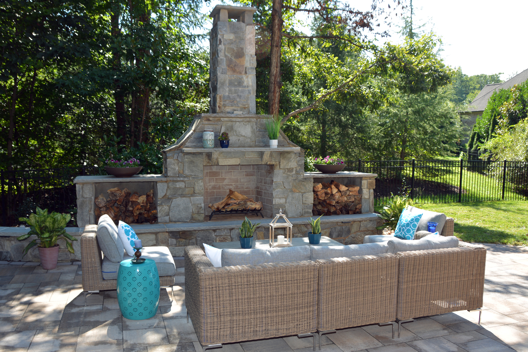 A Space for Socializing in Greensboro - Photo 2