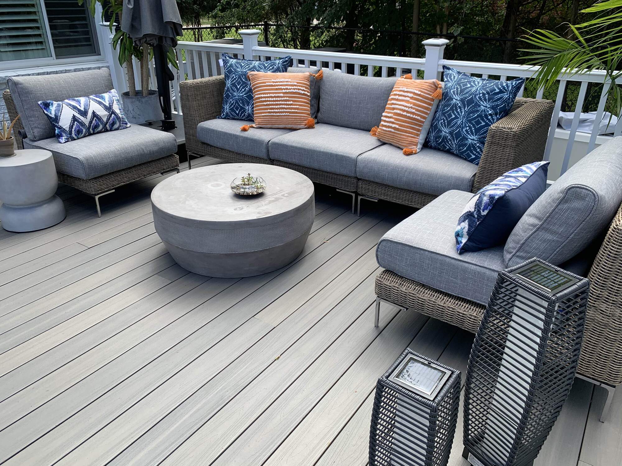 Private Oasis in Bloomfield Hills - Photo 3