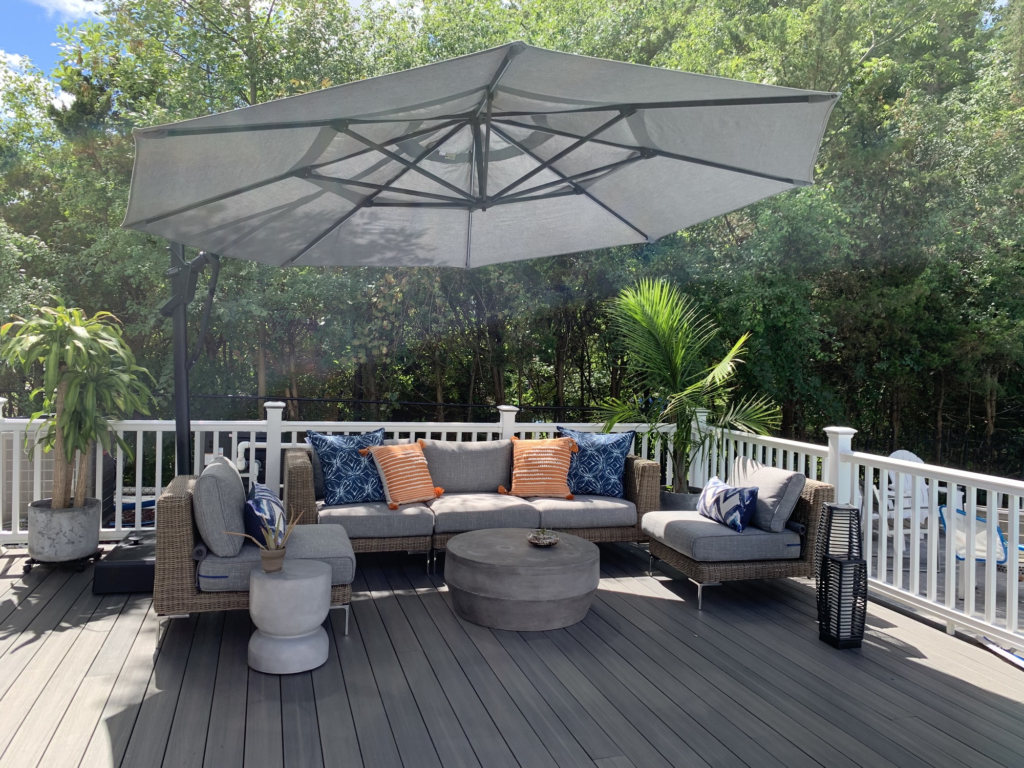 Private Oasis in Bloomfield Hills - Photo 7