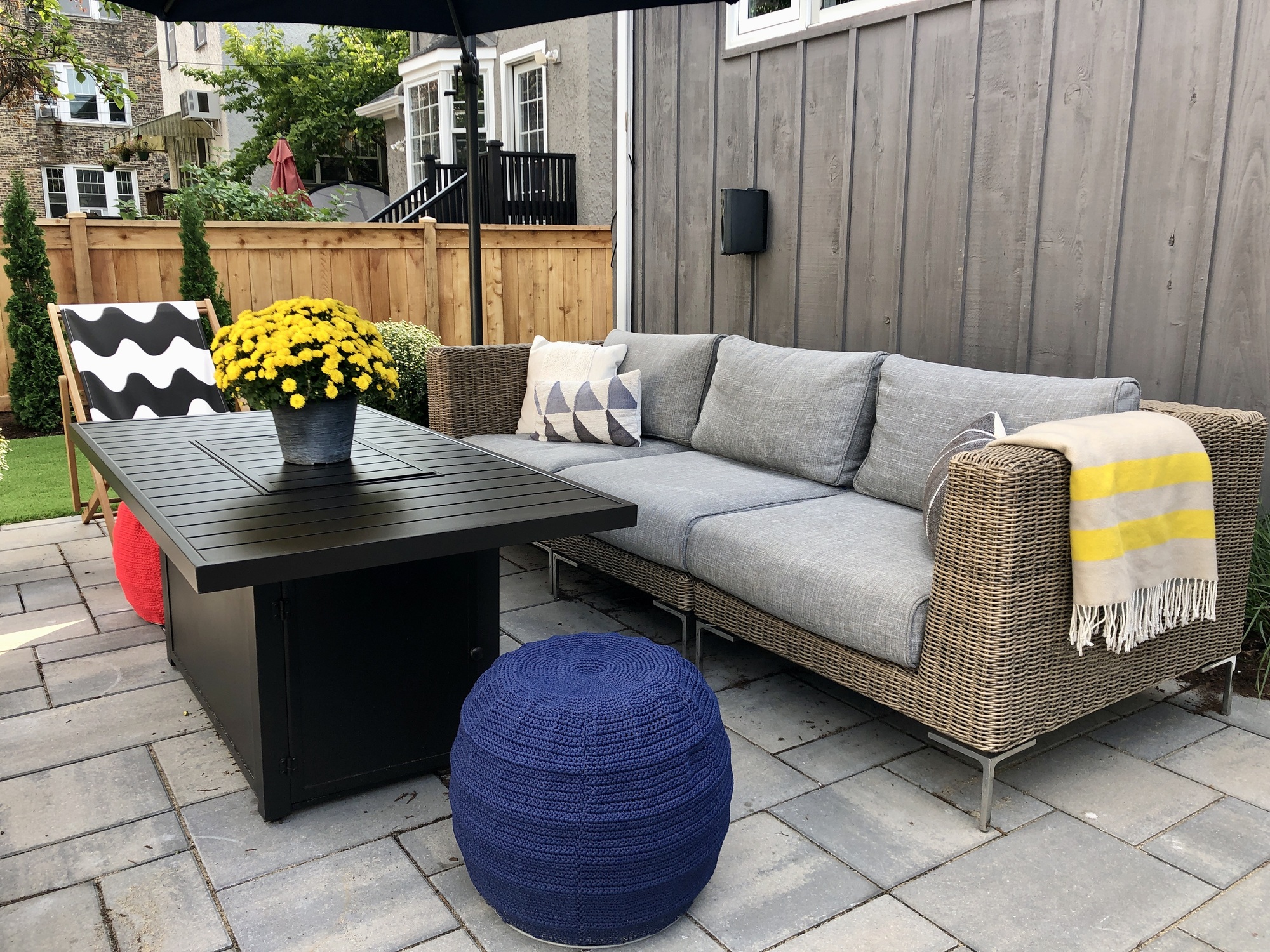 A Modern Space For Entertaining in Oak Park, IL - Photo 1