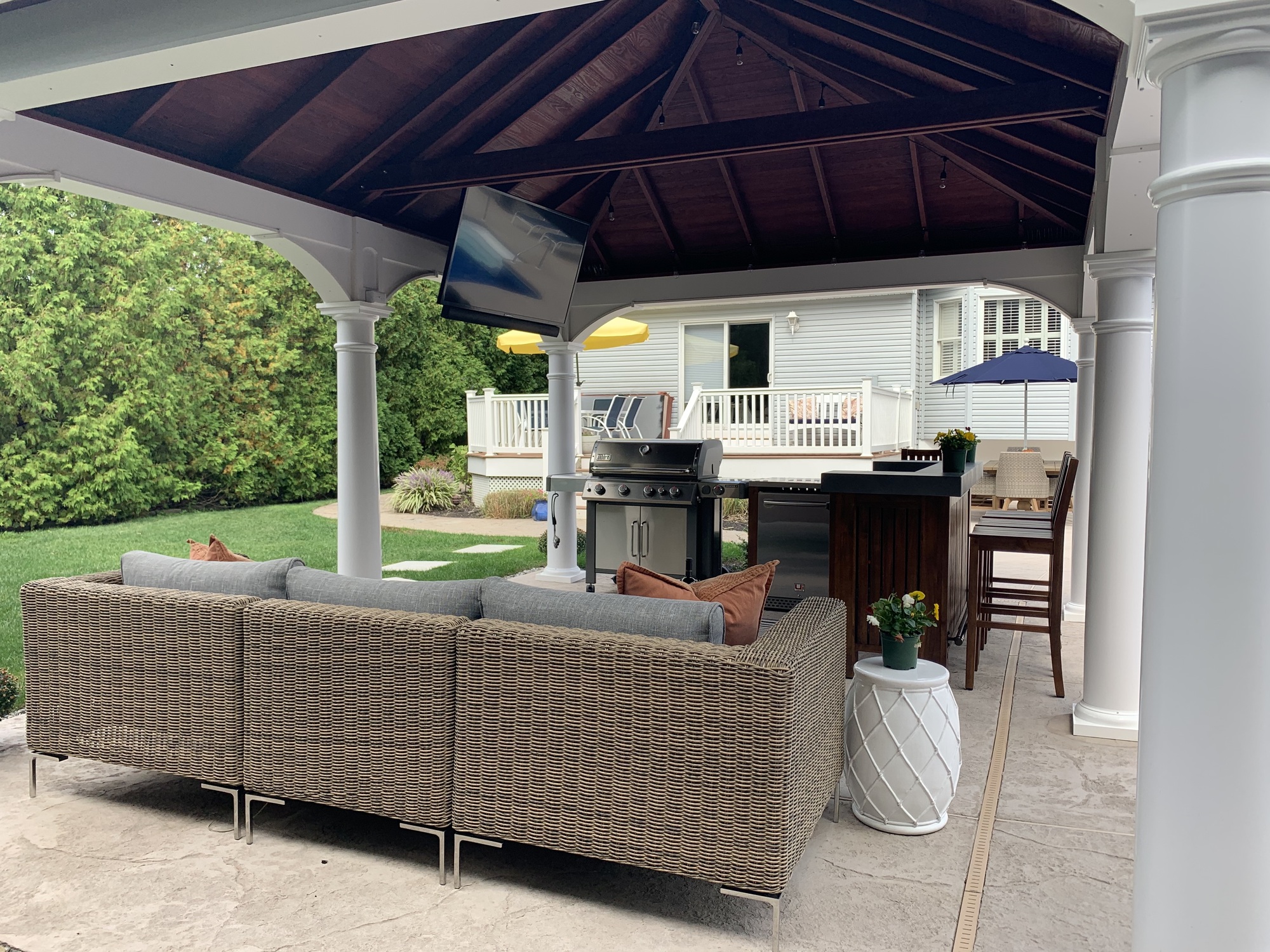 Rustic Backyard Oasis in NJ - Photo 8