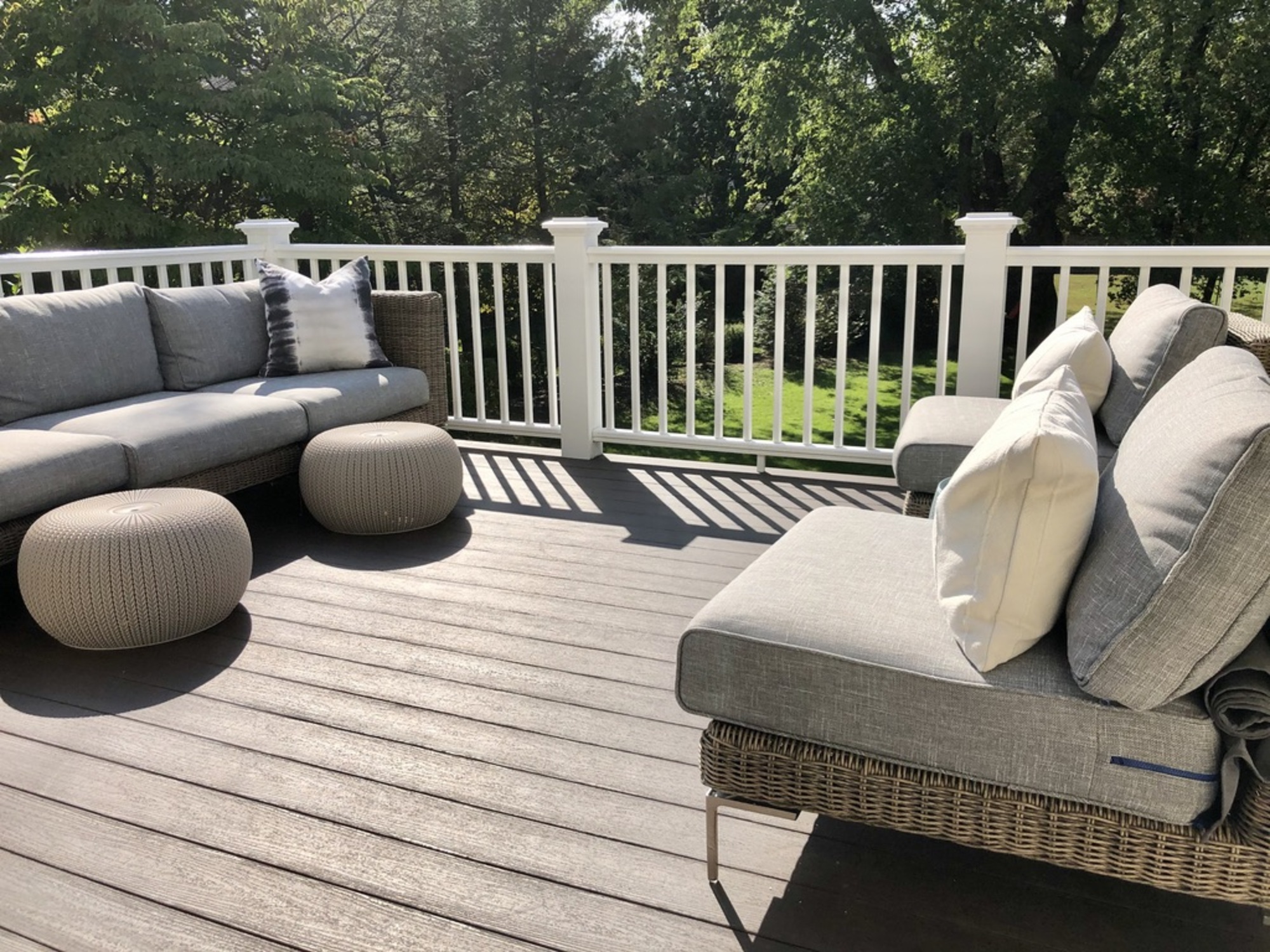 Transitional Outdoor Living Room in New York - Photo 1