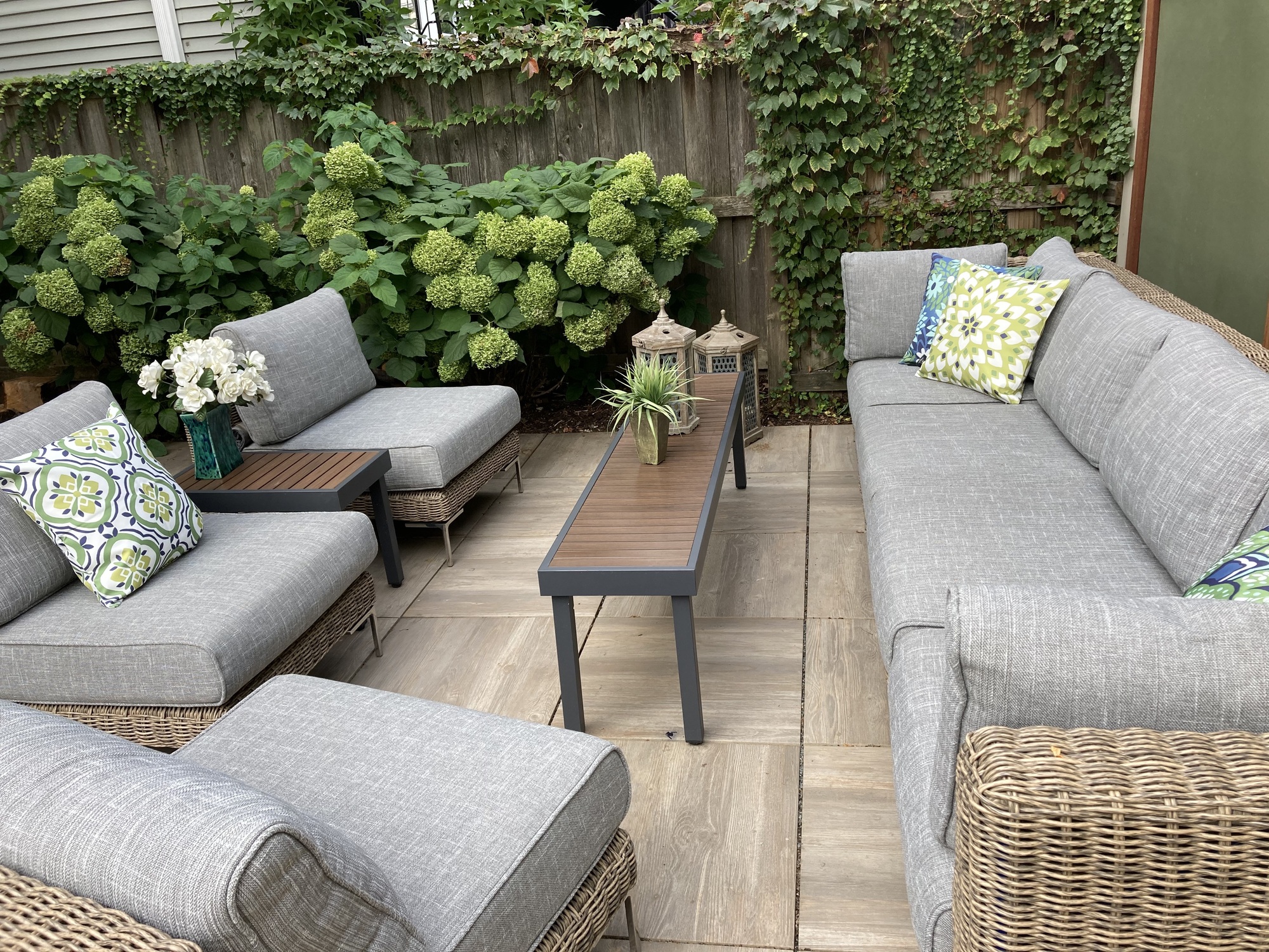 A Cozy and Contemporary Backyard in Chicago - Photo 4