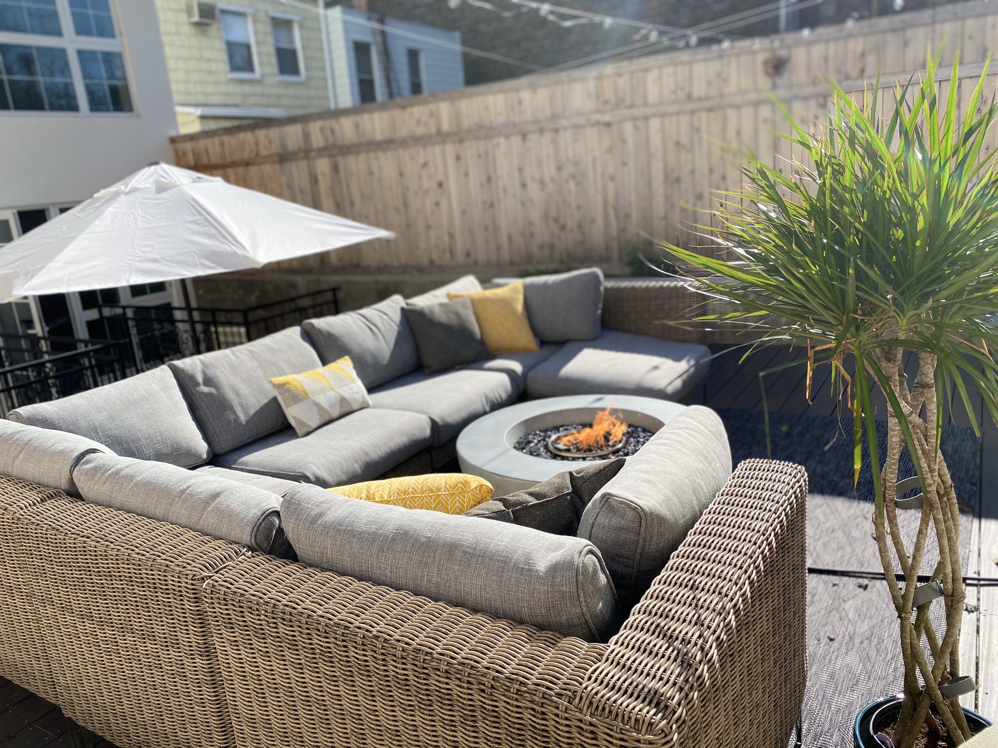 Coveted Backyard Space in Brooklyn - Photo 1