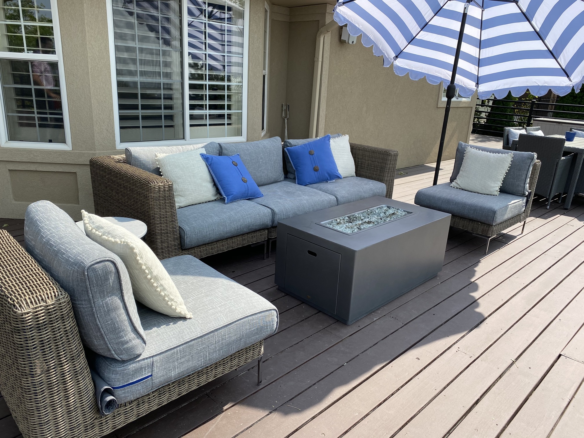 Sophisticated Patio in North Salt Lake, Utah - Photo 3