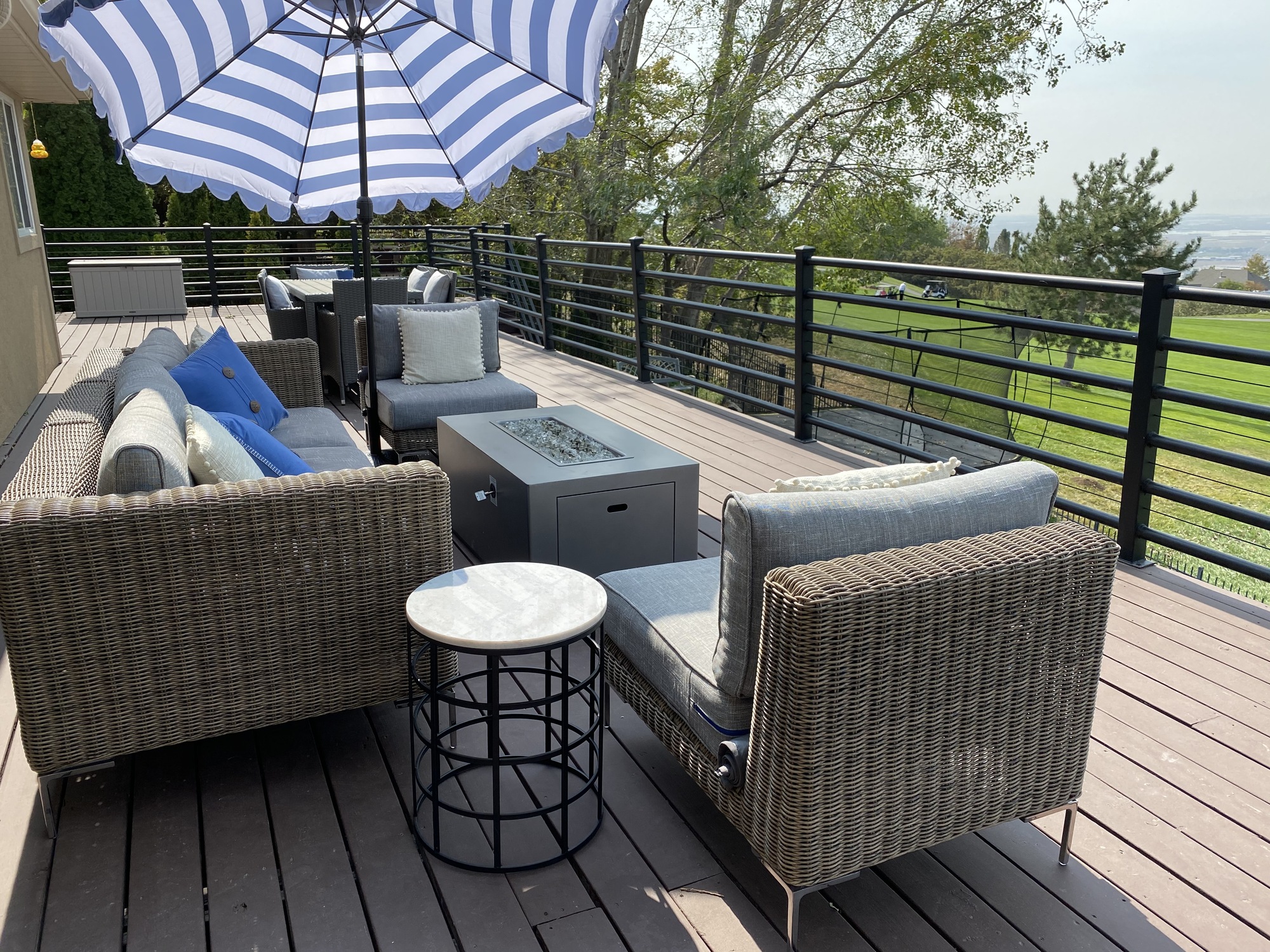 Sophisticated Patio in North Salt Lake, Utah - Photo 4