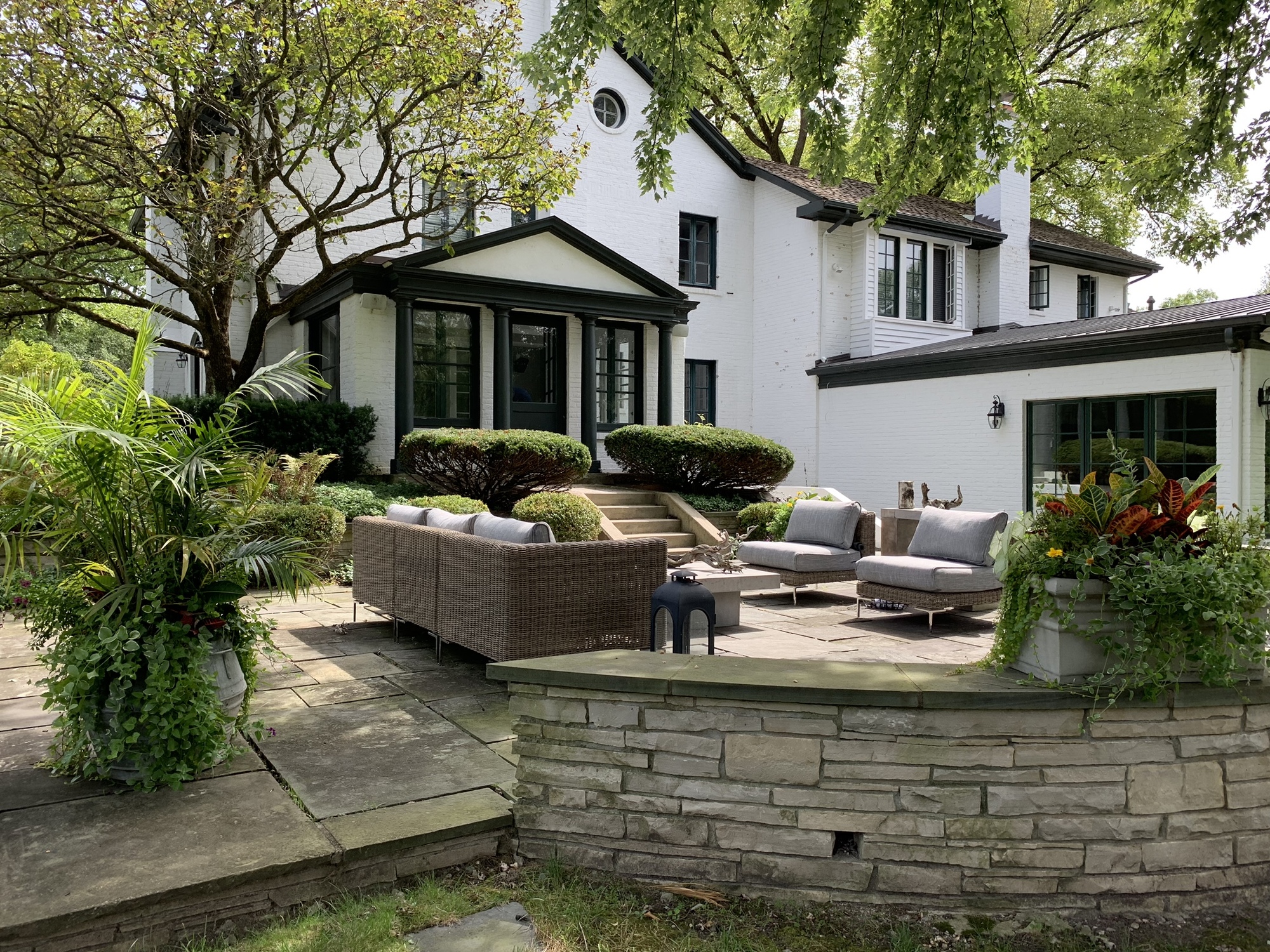 Exquisite North Shore Retreat in Lake Forest, IL - Photo 1