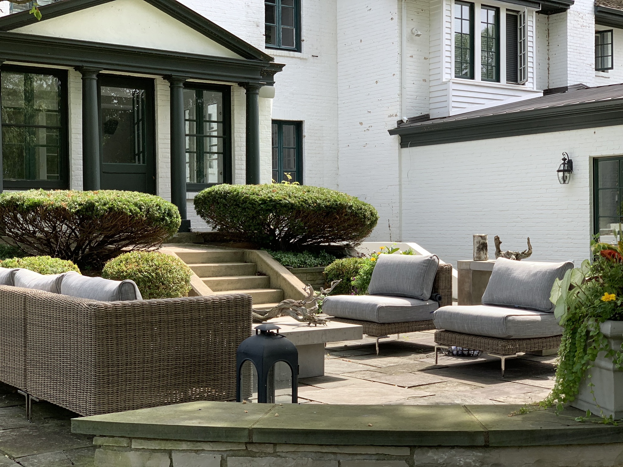 Exquisite North Shore Retreat in Lake Forest, IL - Photo 2