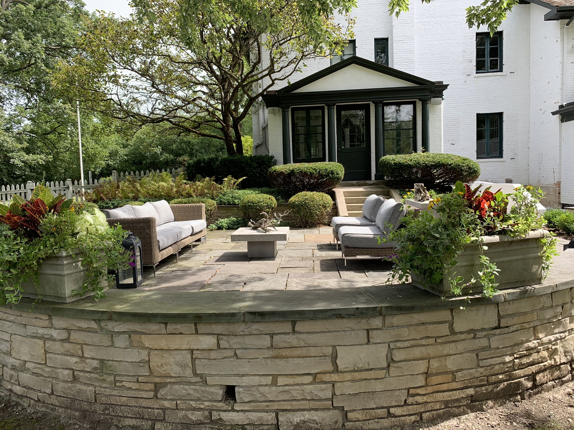 Exquisite North Shore Retreat in Lake Forest, IL - Photo 3