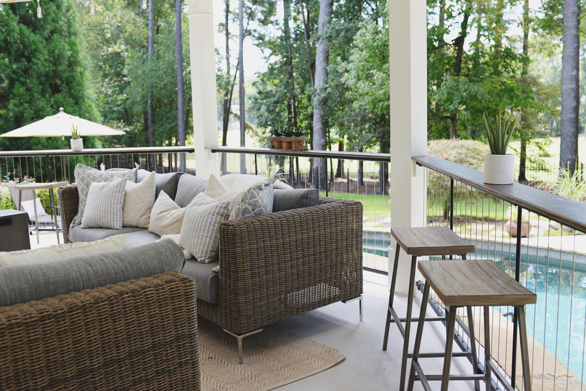 Modern Farmhouse on the Fairway: Marietta, GA - Gallery photo 2 of 9