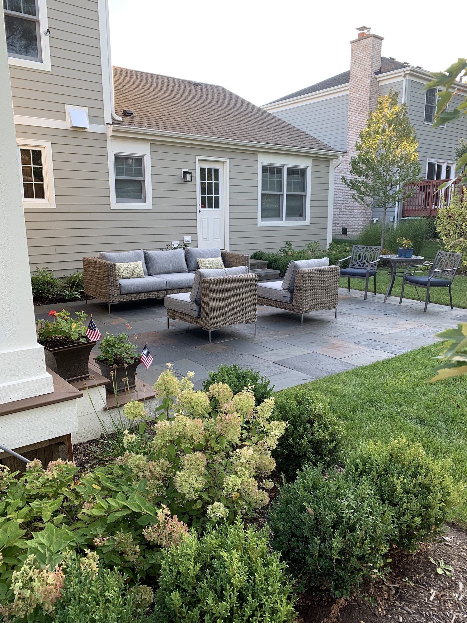 An Inspired Garden Retreat in Willowbrook, IL - Photo 3