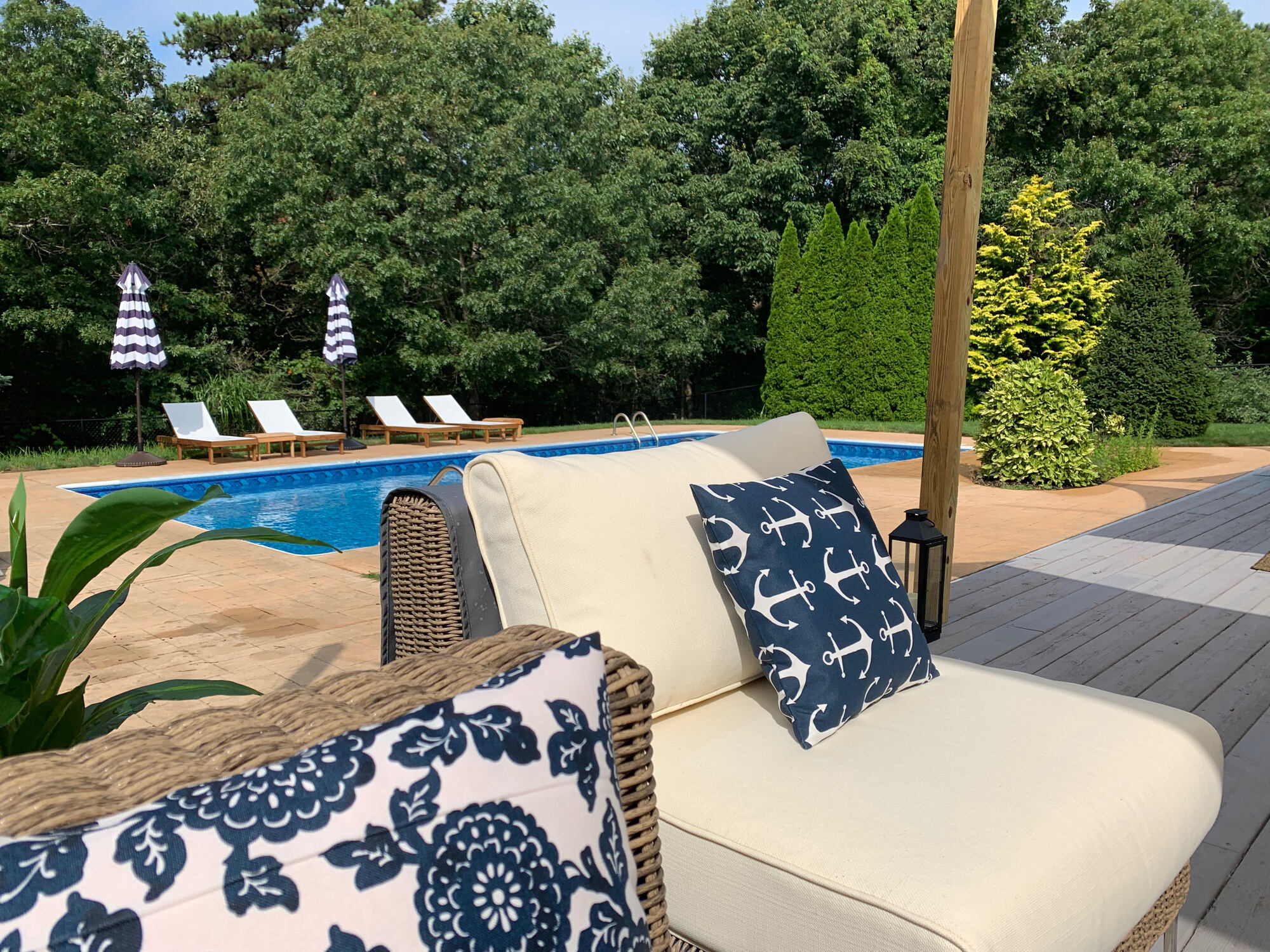 Paradise In The Hamptons - Photo 3