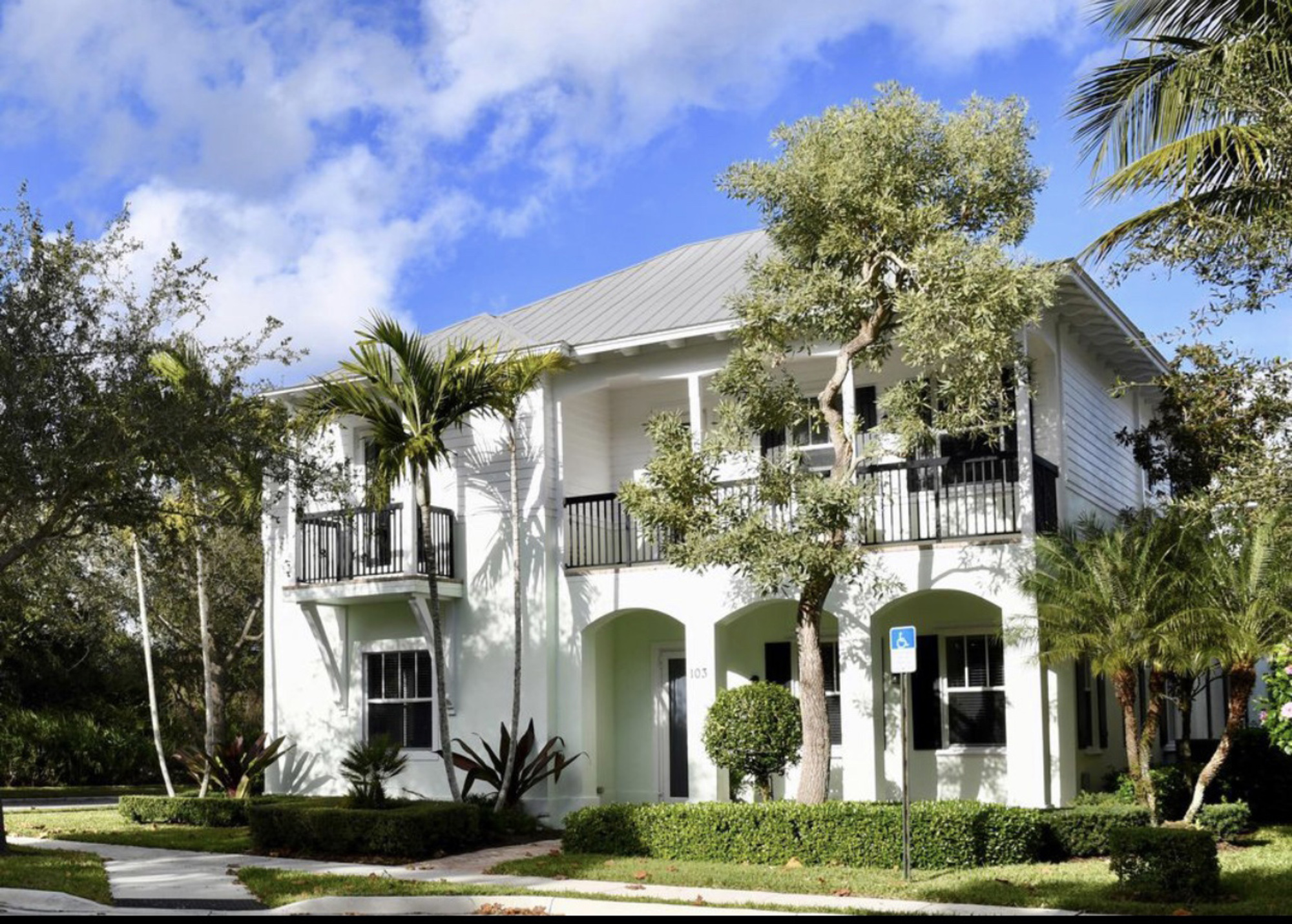 Bohemian Oasis in Jupiter, Florida - Photo 10