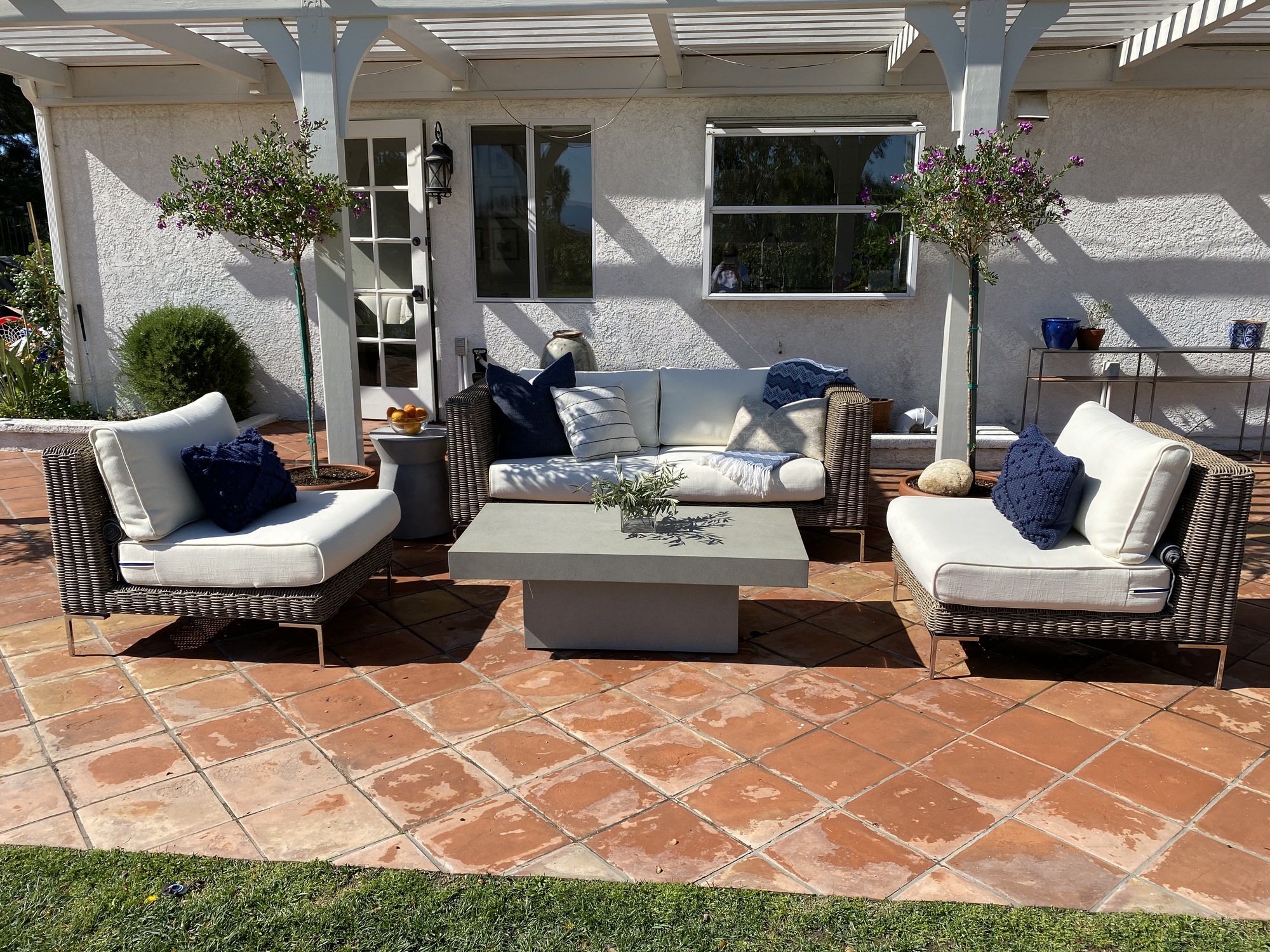 Spacious Mediterranean-Style Backyard in Valencia, CA - Photo 2