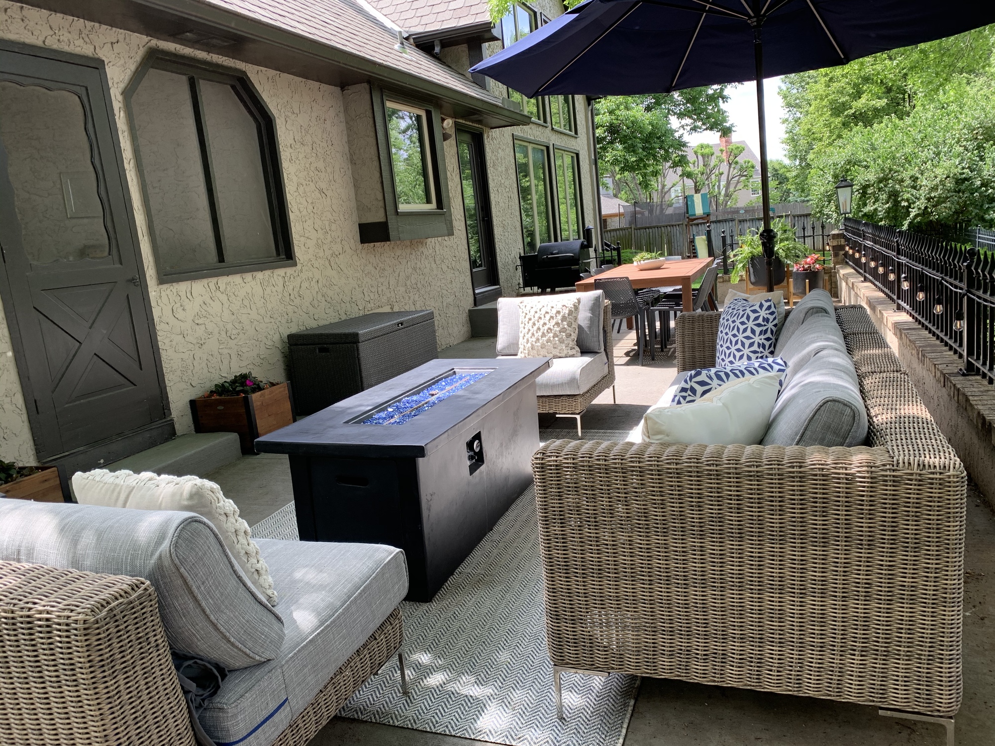 Midwestern Haven in Leawood, KS - Photo 4