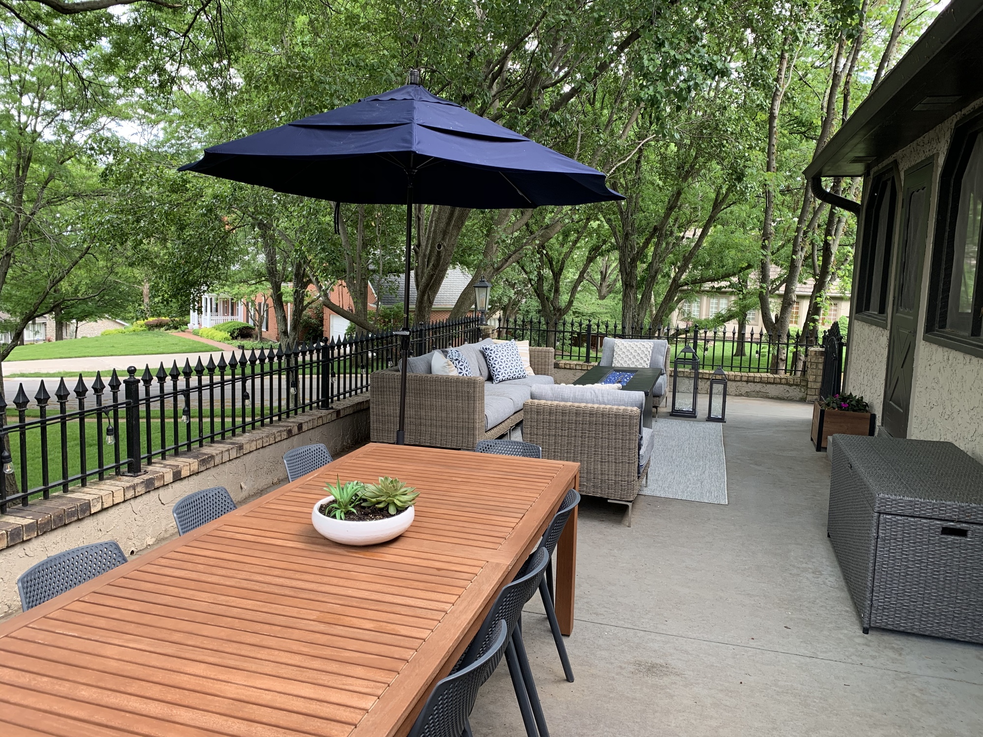 Midwestern Haven in Leawood, KS - Photo 6