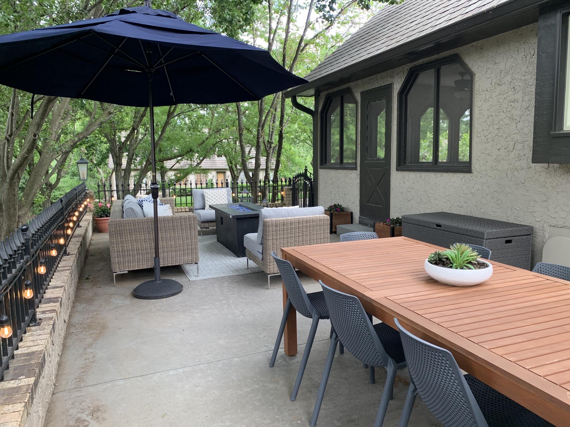 Midwestern Haven in Leawood, KS - Photo 8