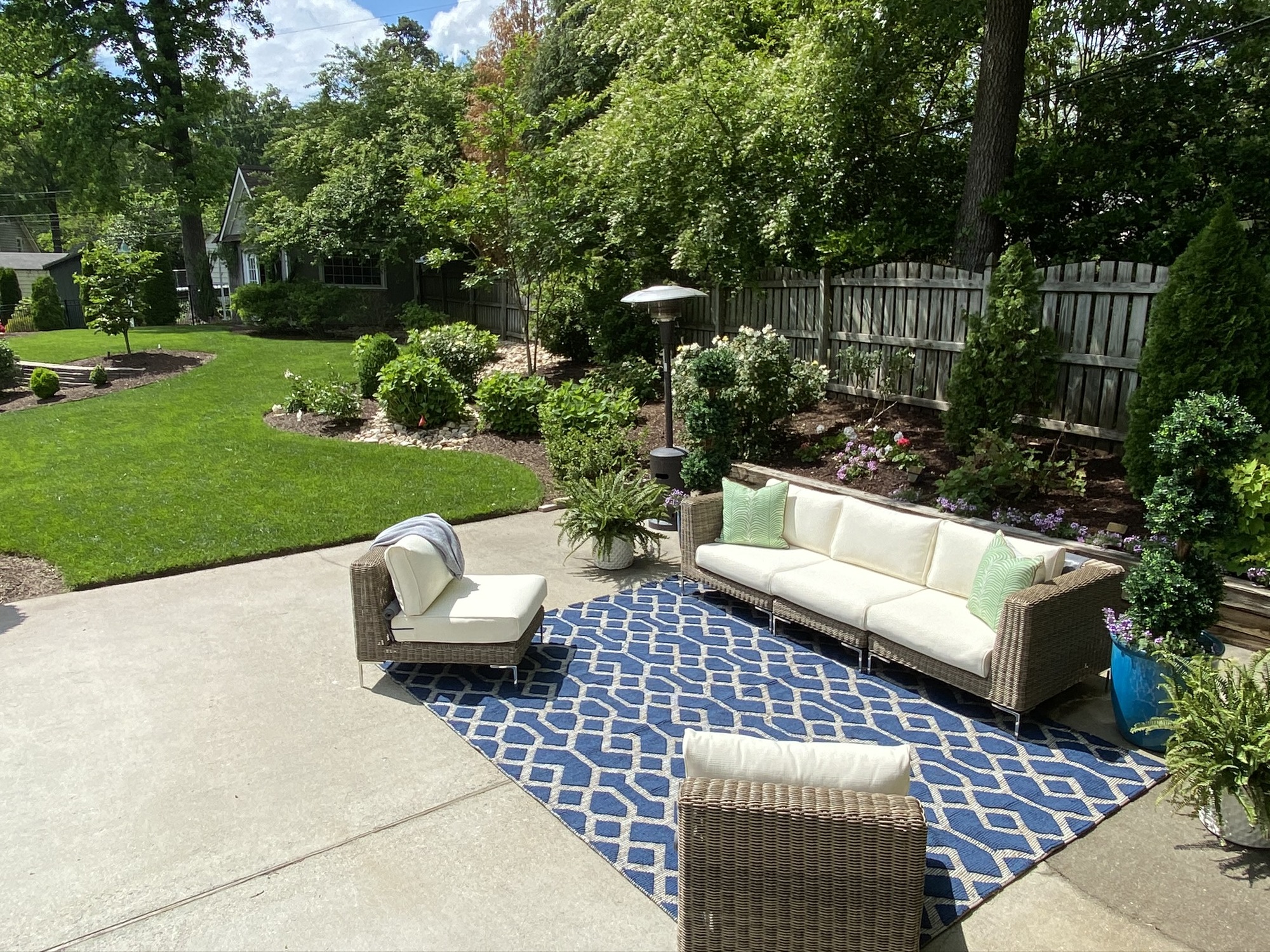 Poolside Retreat in the Heart of Richmond - Photo 5