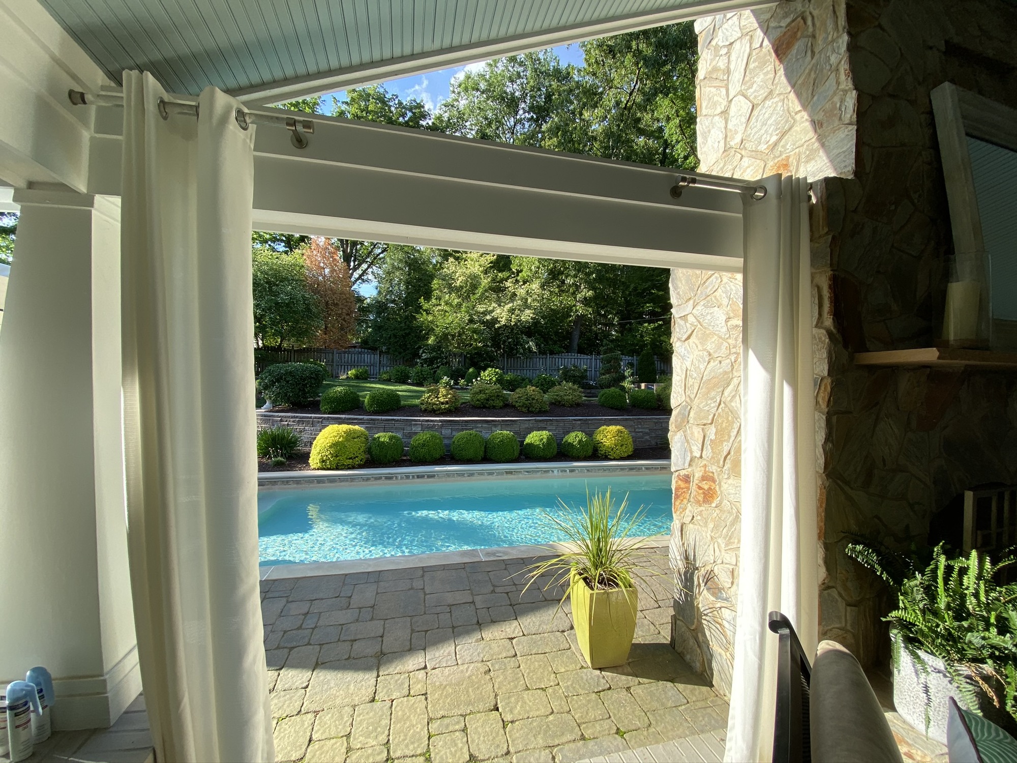 Poolside Retreat in the Heart of Richmond - Photo 10