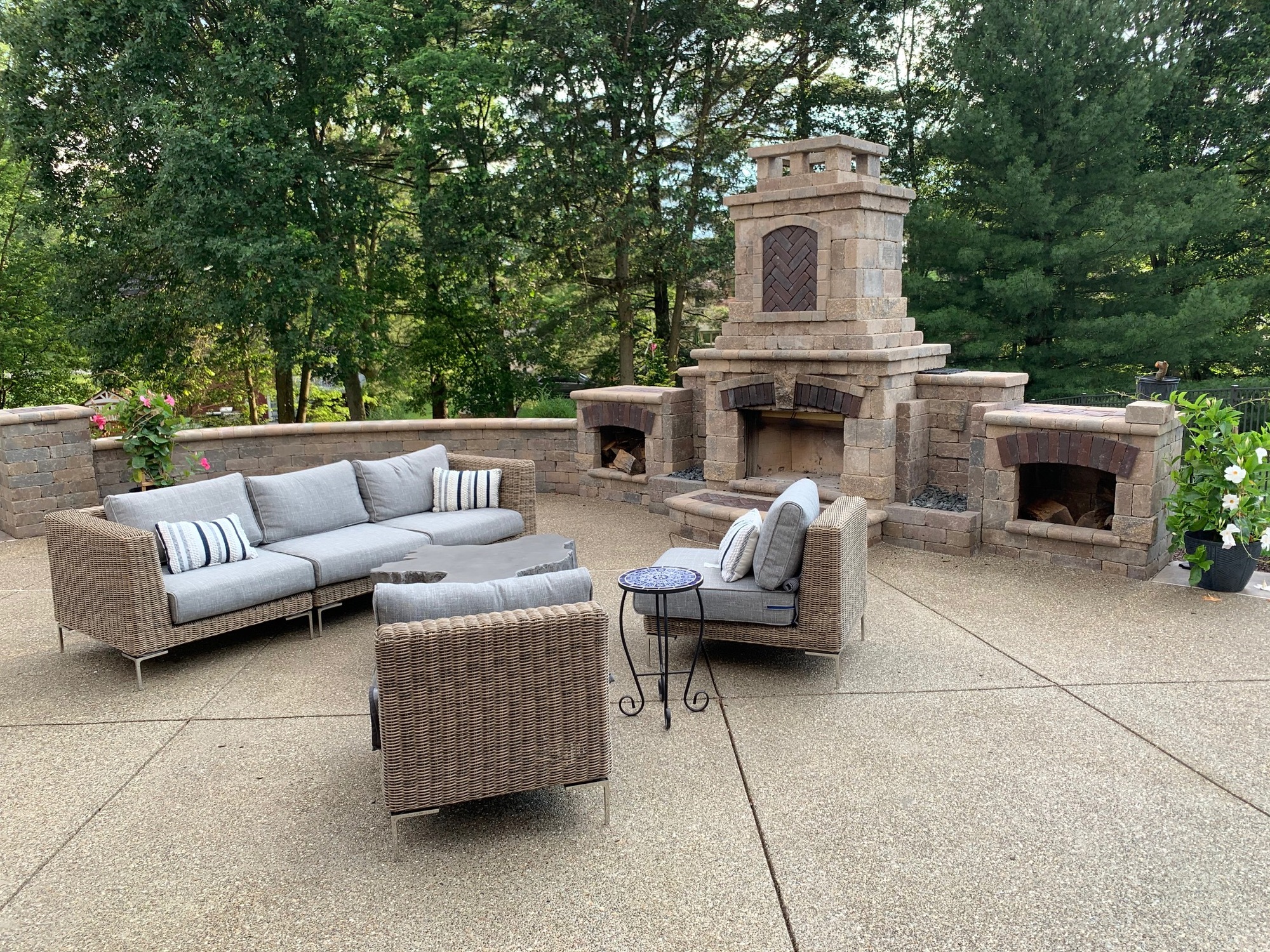 Rustic Patio in Venetia, Pennsylvania - Photo 1