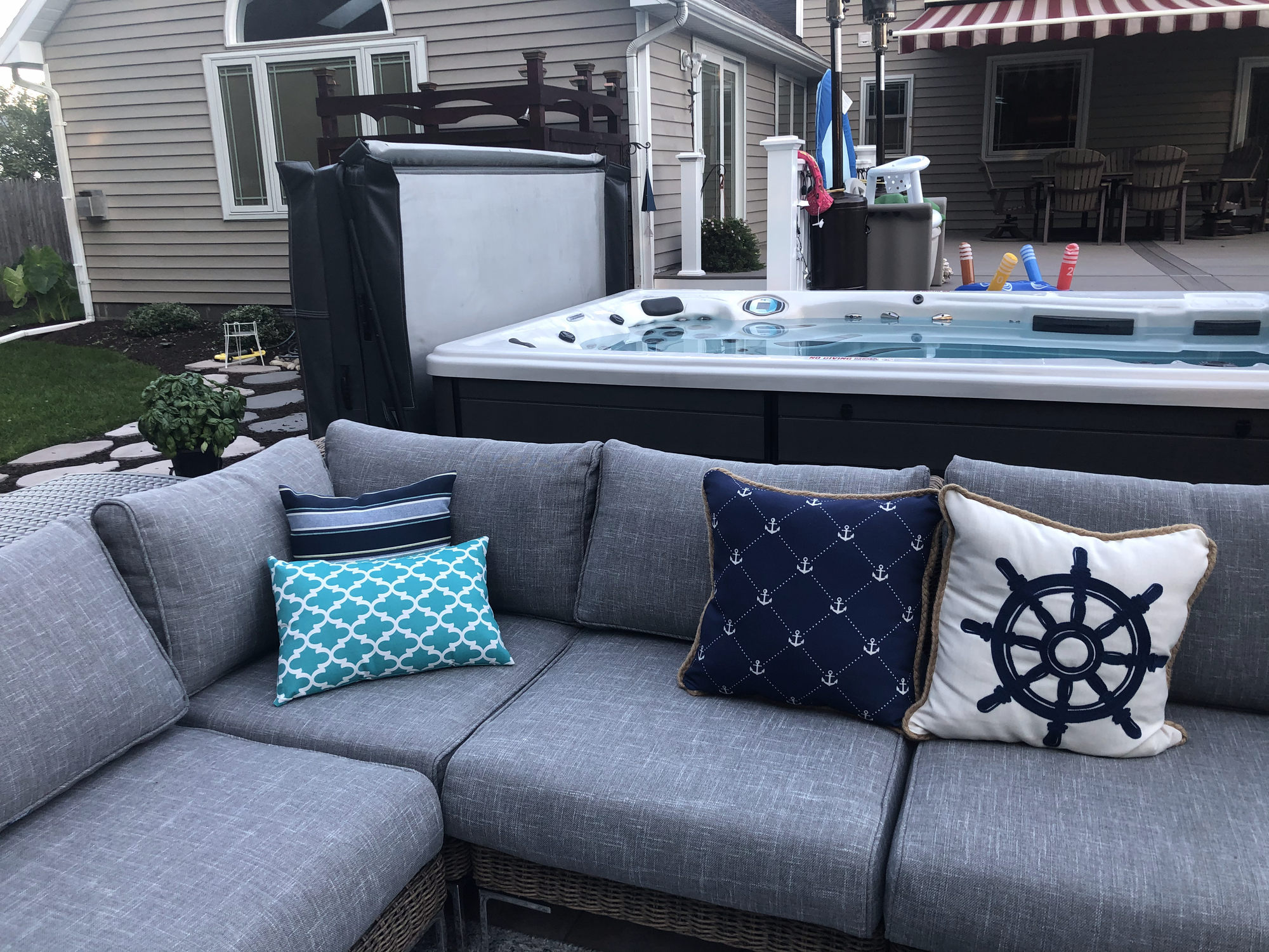 Cozy, Contemporary Patio in Upstate New York - Photo 3