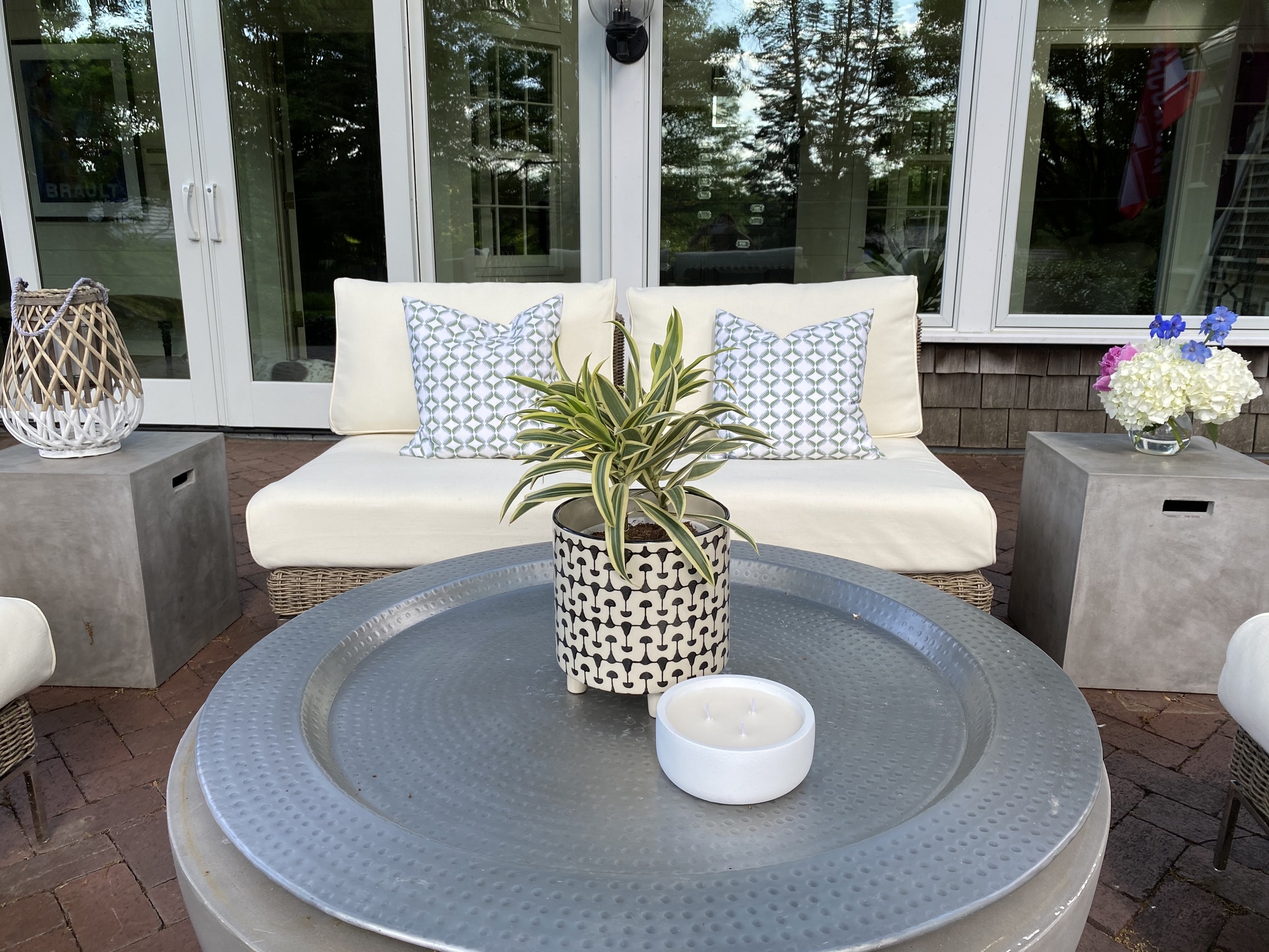 Historic Patio in Omaha, Nebraska - Photo 4