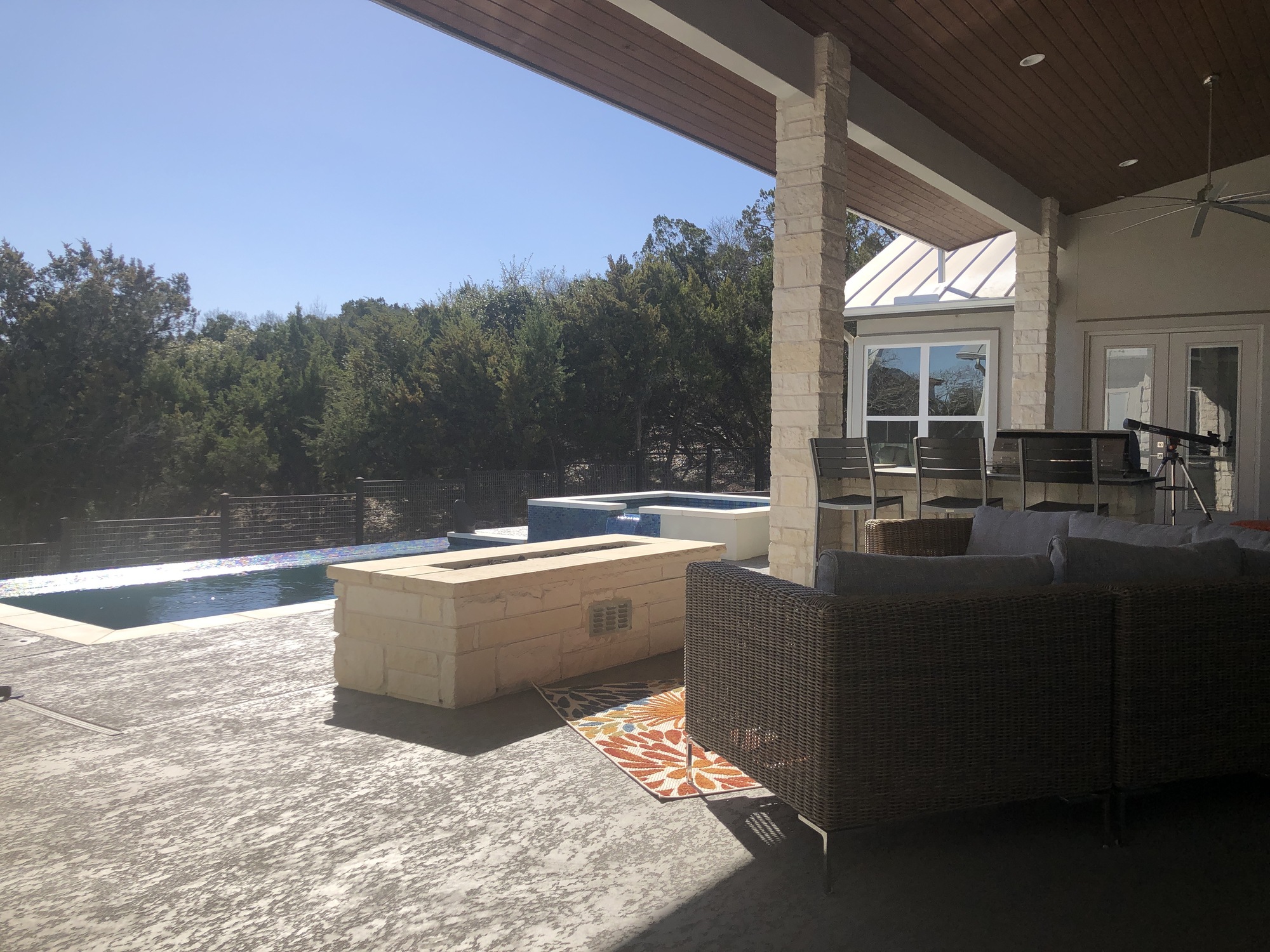 Private Poolside Getaway in Boerne, Texas - Photo 4