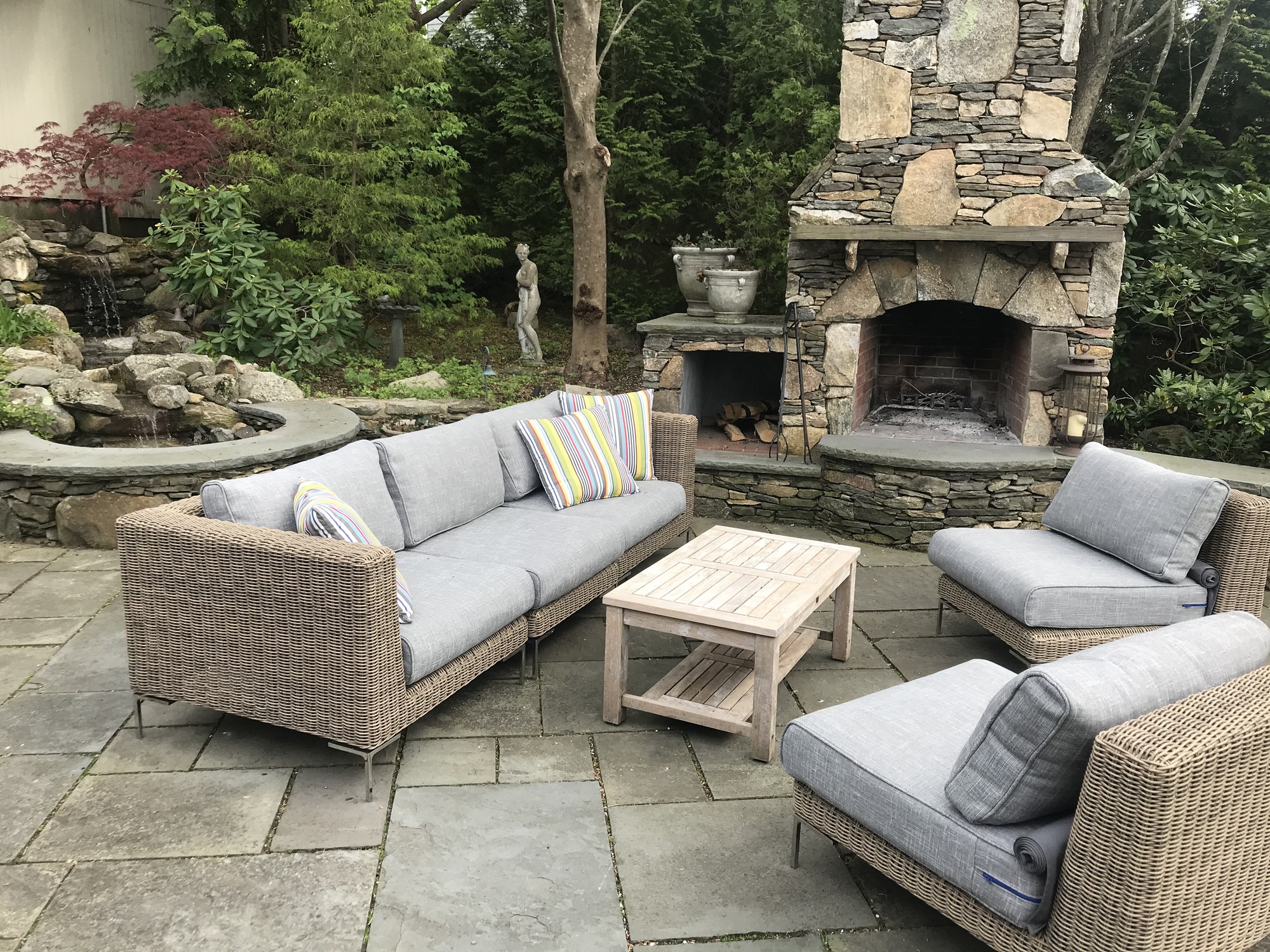 Traditional-Style Patio with Ocean Views in Duxbury, MA - Photo 3