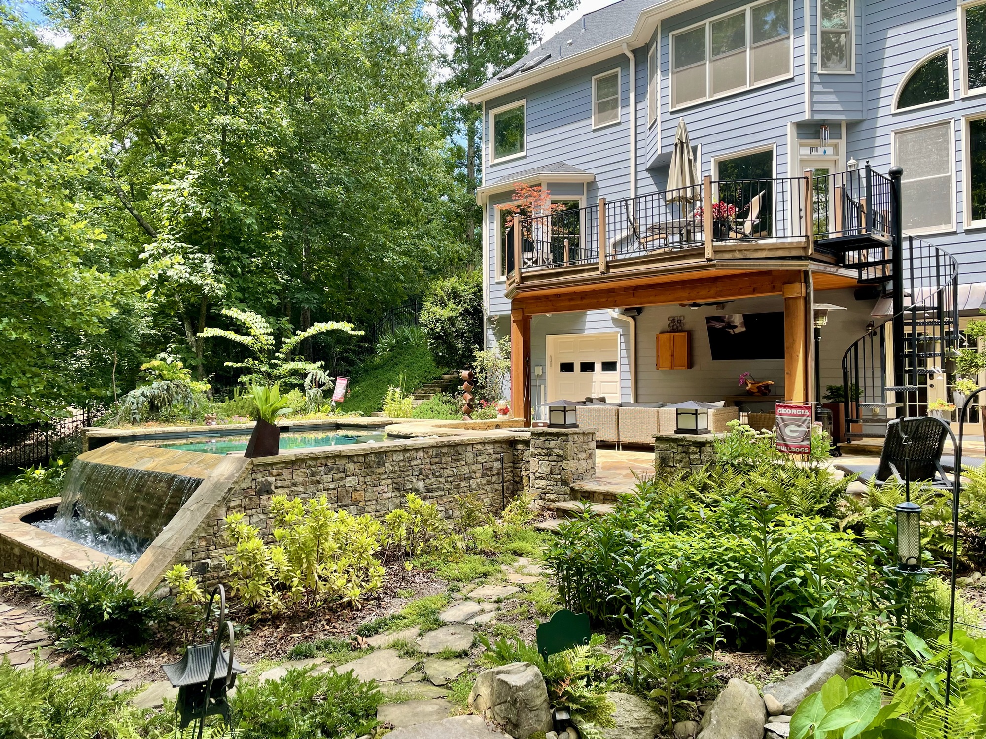 Wooded Oasis in Georgia - Photo 10