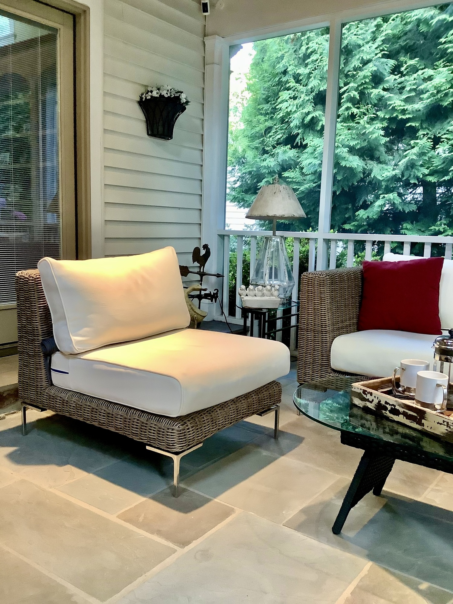 Lush Garden Porch in Kensington, MD - Photo 2