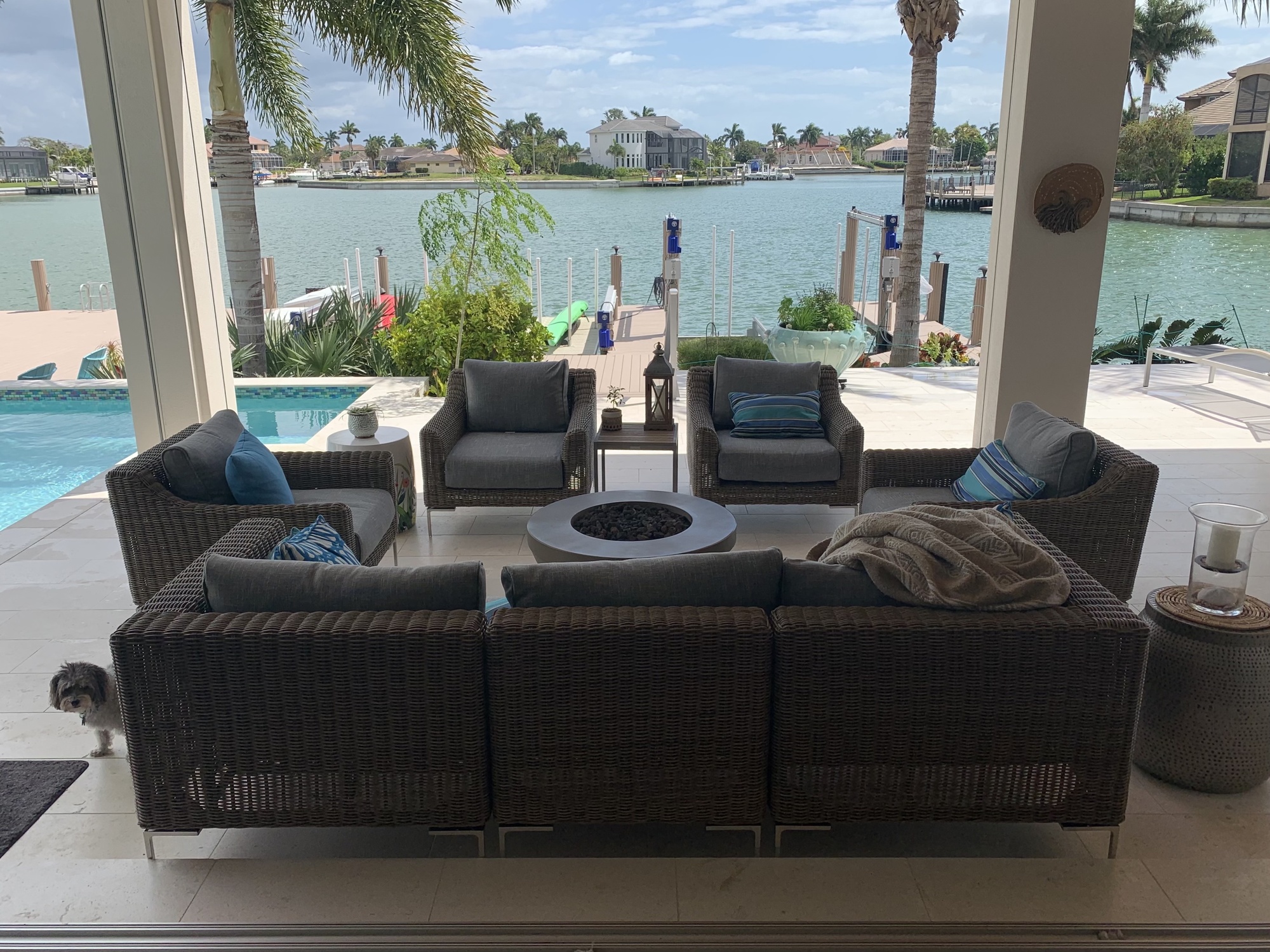 Wicker 3-Piece Sofa + 4 Wicker Armchairs in Marco Island, FL - Photo 2