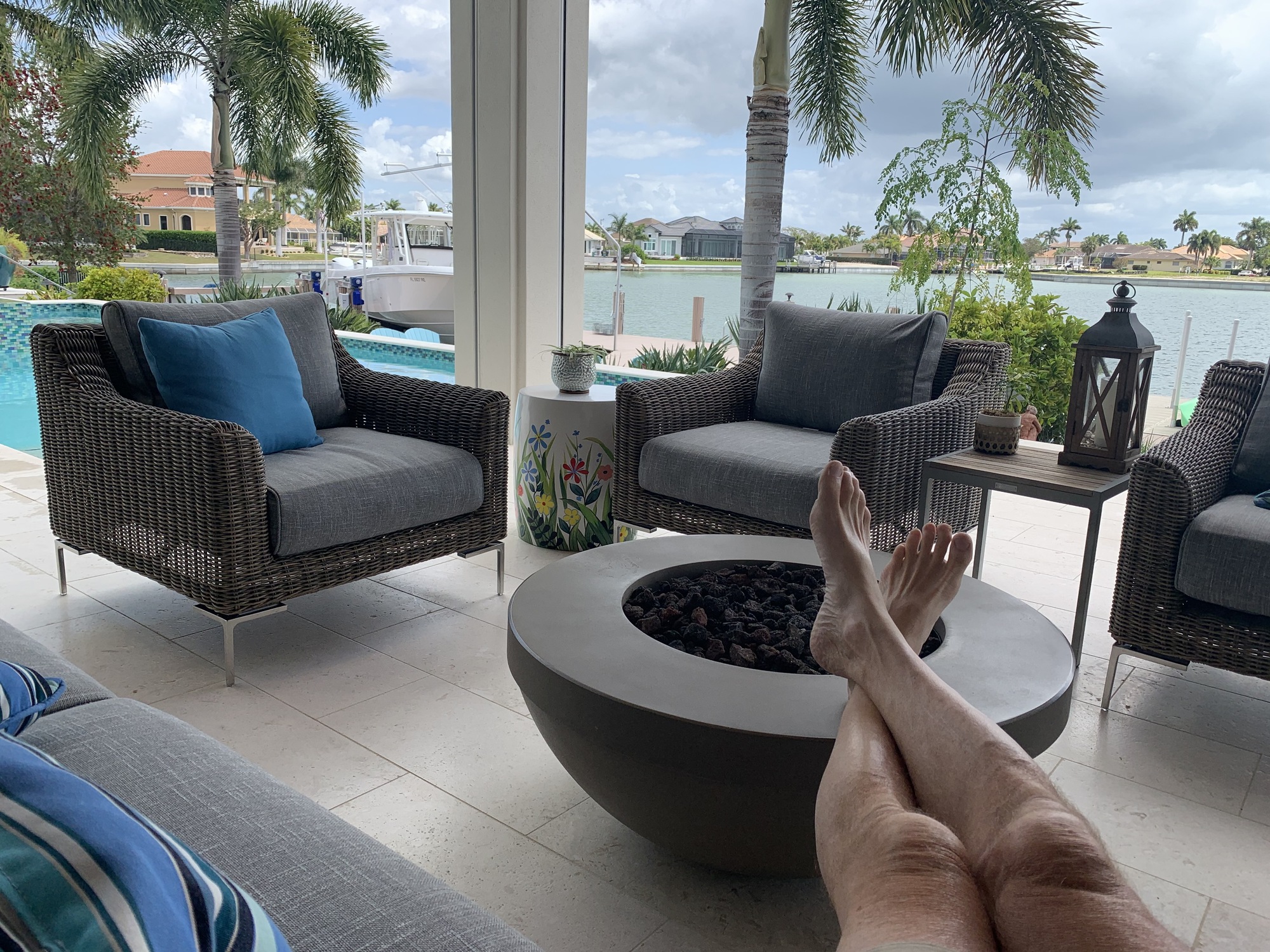 Wicker 3-Piece Sofa + 4 Wicker Armchairs in Marco Island, FL - Photo 3