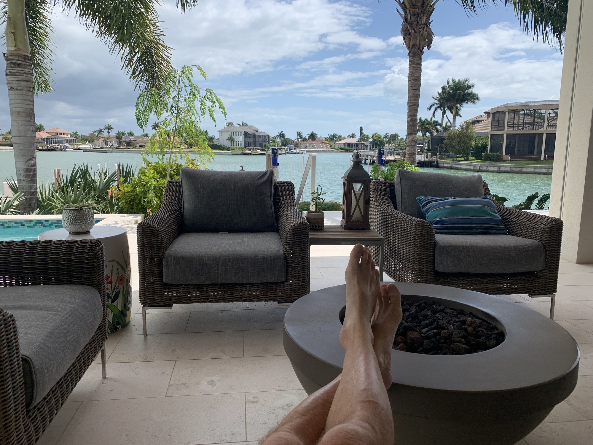 Wicker 3-Piece Sofa + 4 Wicker Armchairs in Marco Island, FL - Photo 4