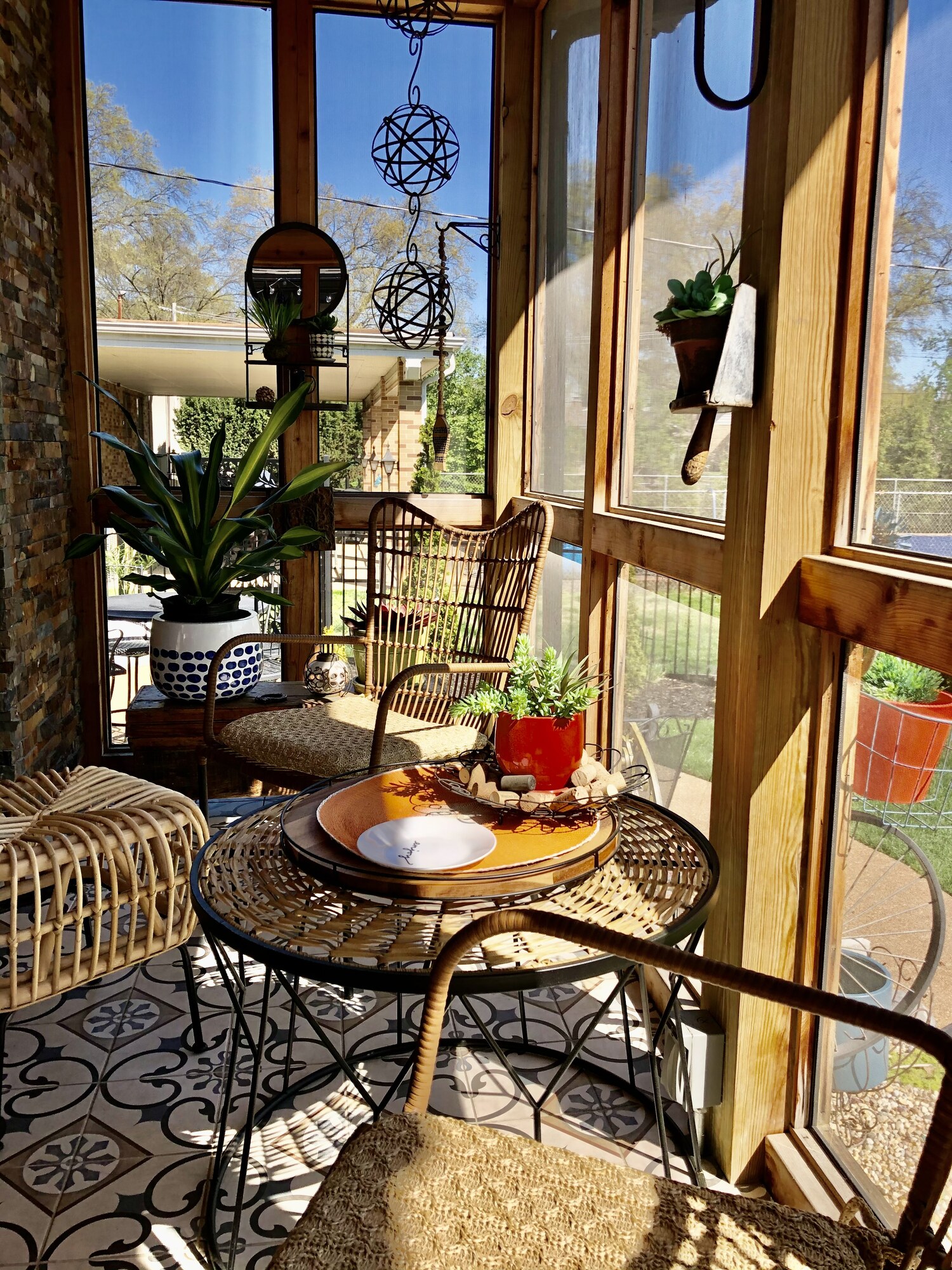 Relaxing Porch in South City St. Louis, MO - Photo 6