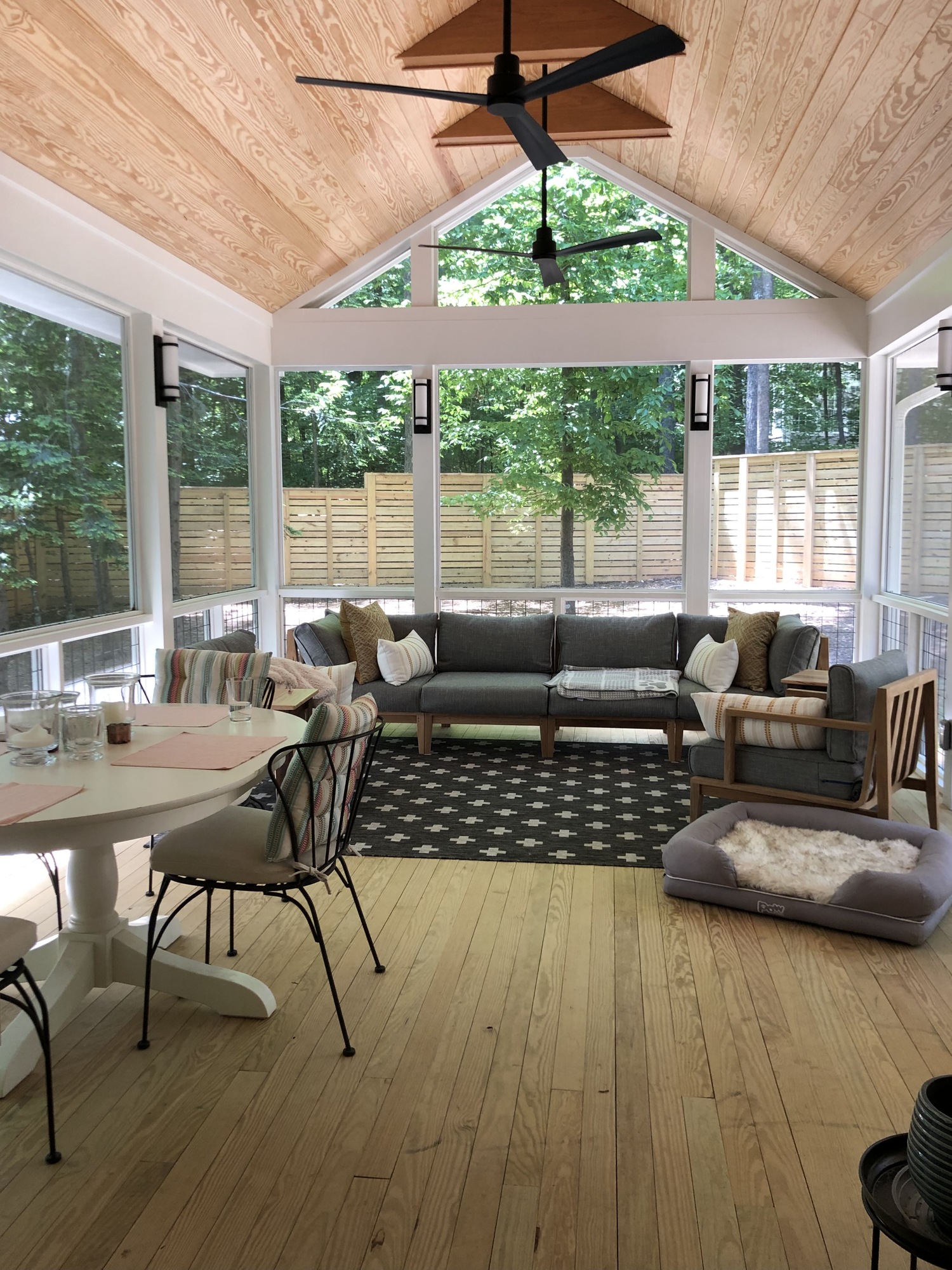 A Screened-In Porch for Beautiful Carolina Days - Photo 2