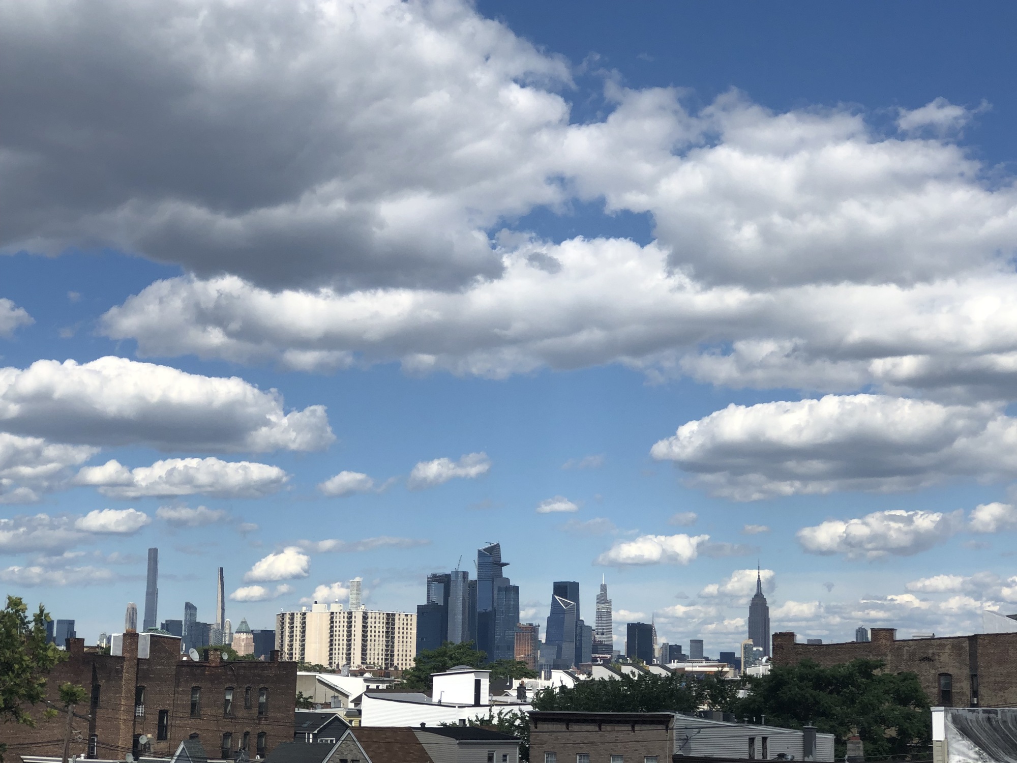 A Fun, Active Couple’s Rooftop Deck with Views of NYC - Photo 2