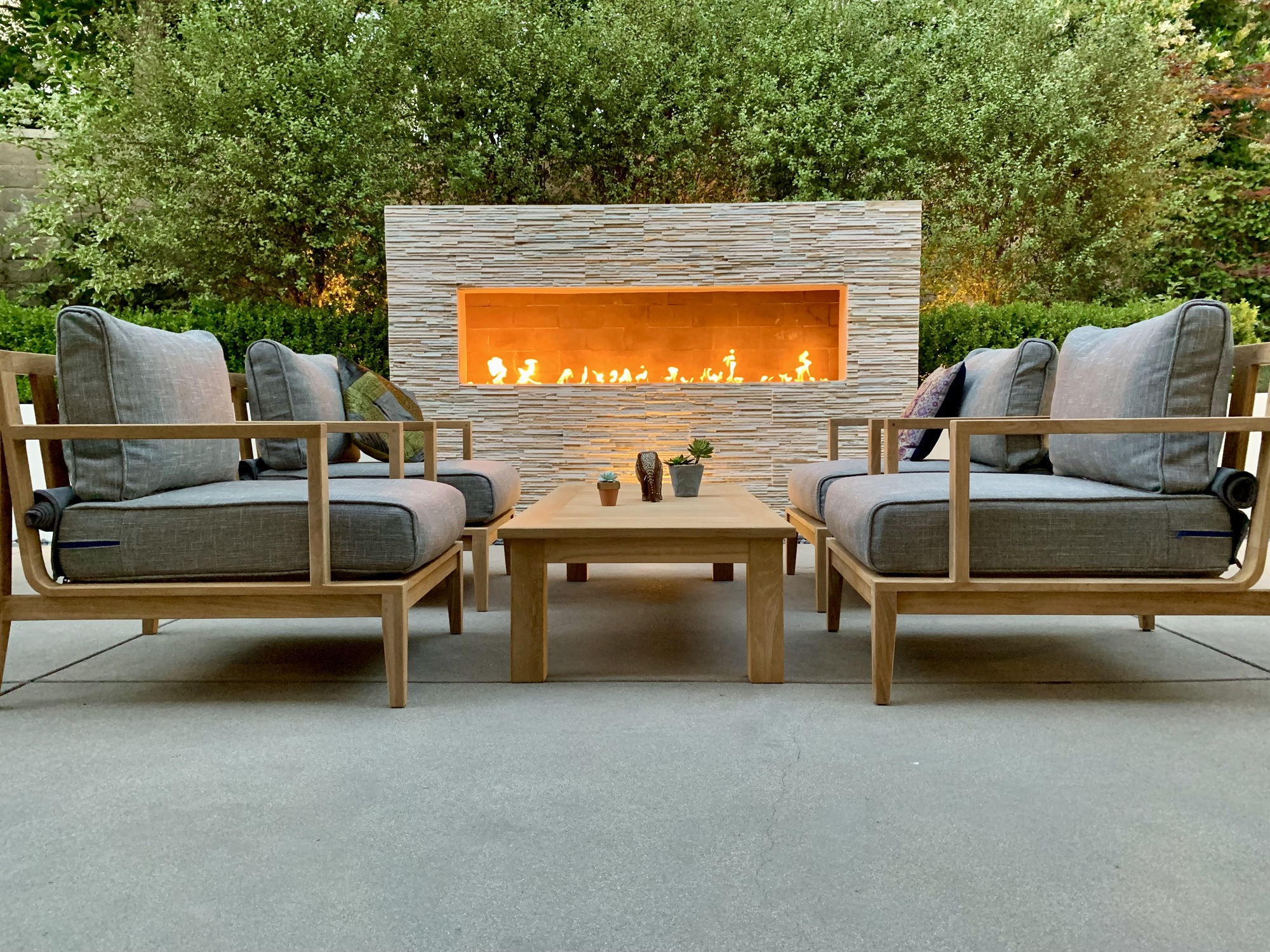 A Modern Zen Atmosphere in Southern California - Photo 1