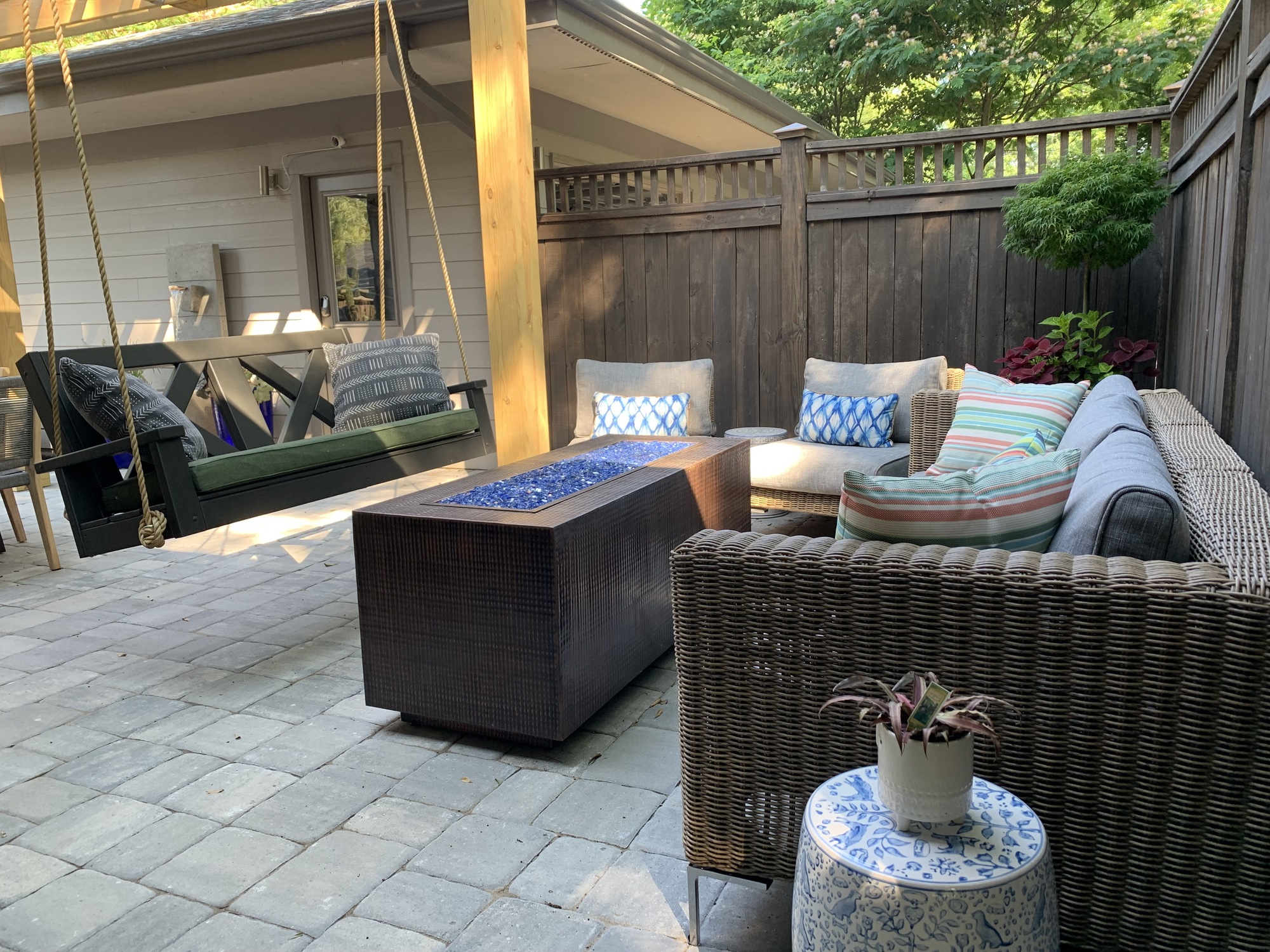Mid-Century Getaway in Atlanta  - Gallery photo 5 of 12