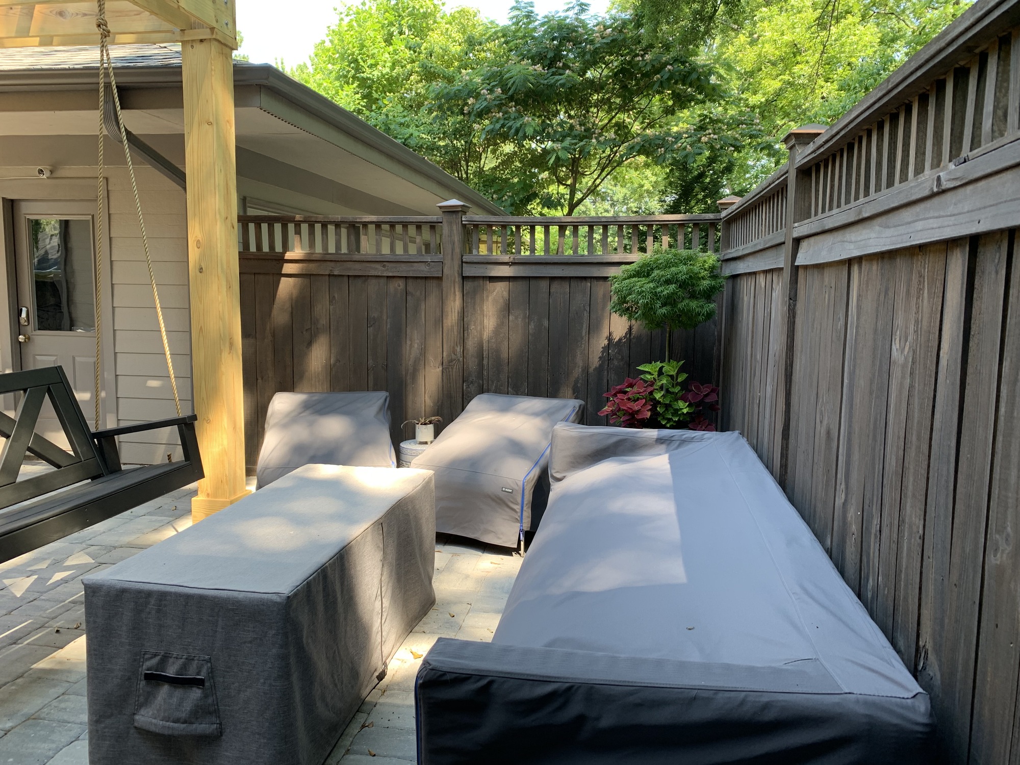 Mid-Century Getaway in Atlanta  - Gallery photo 10 of 12