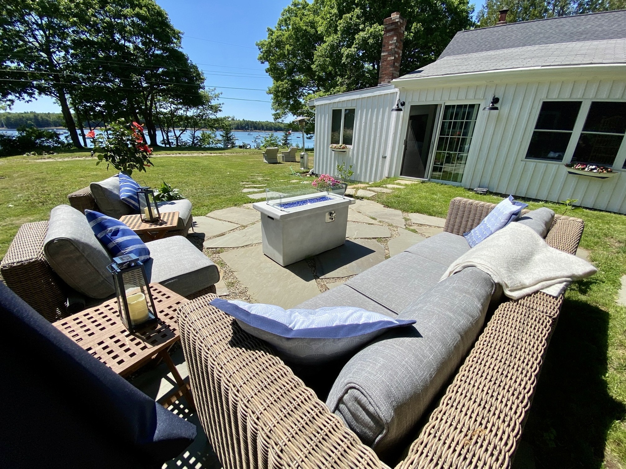 A Sensory Experience on a Bluestone Patio Overlooking Casco Bay - Photo 9