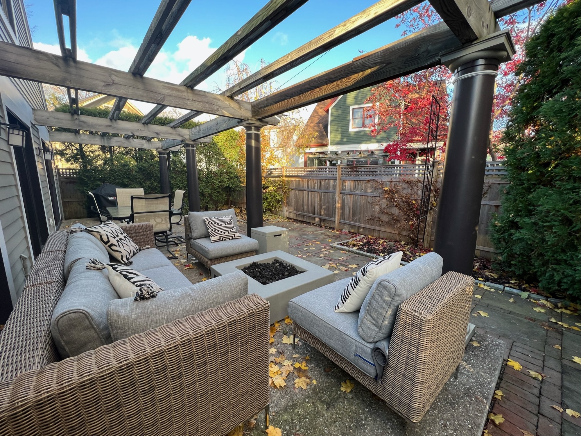 A Secret Garden in Saratoga Springs - Photo 1